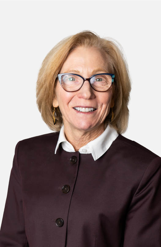 Kathy Murphy Headshot Computer Data Inc