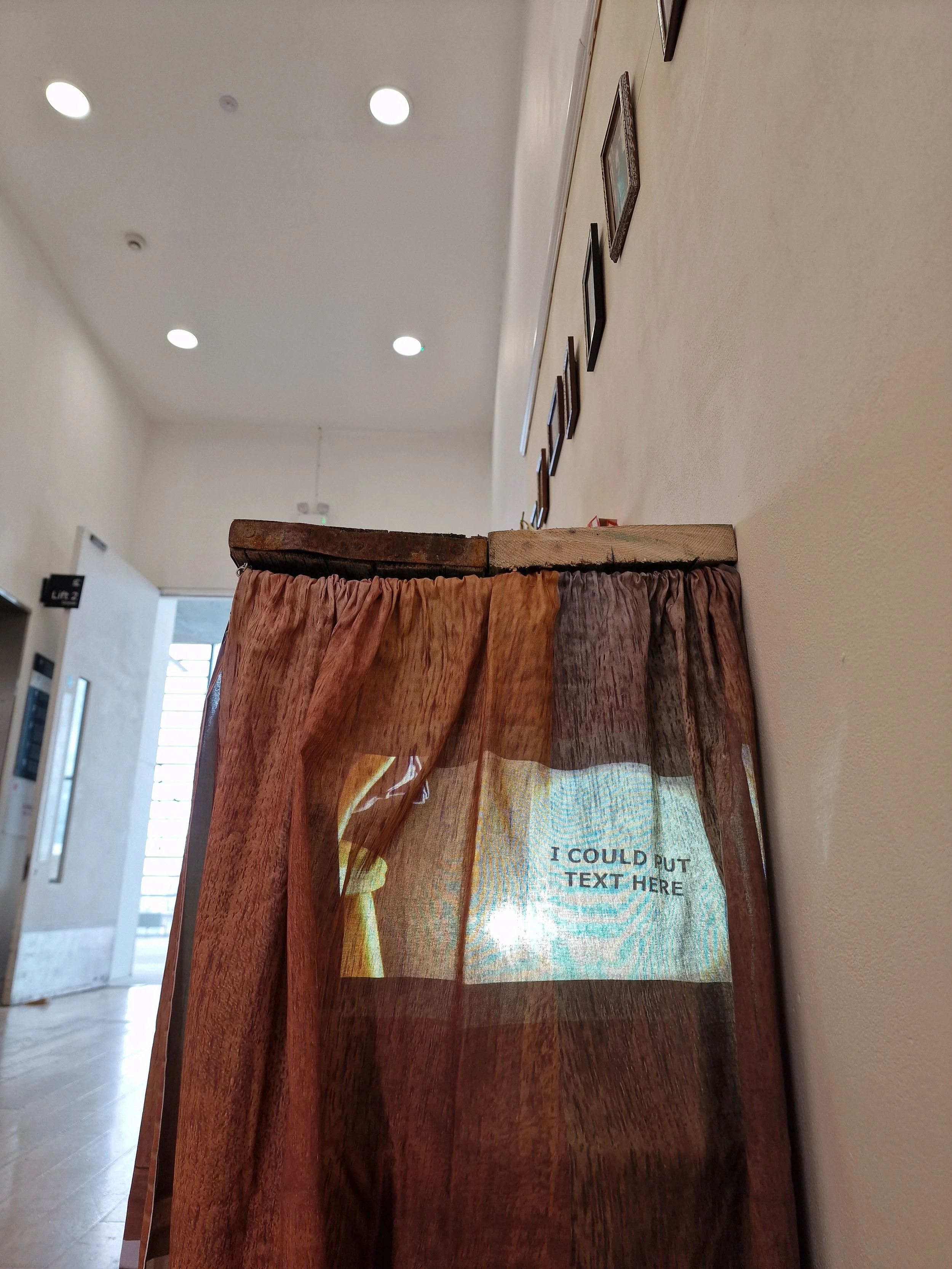 ****** projection.jpg