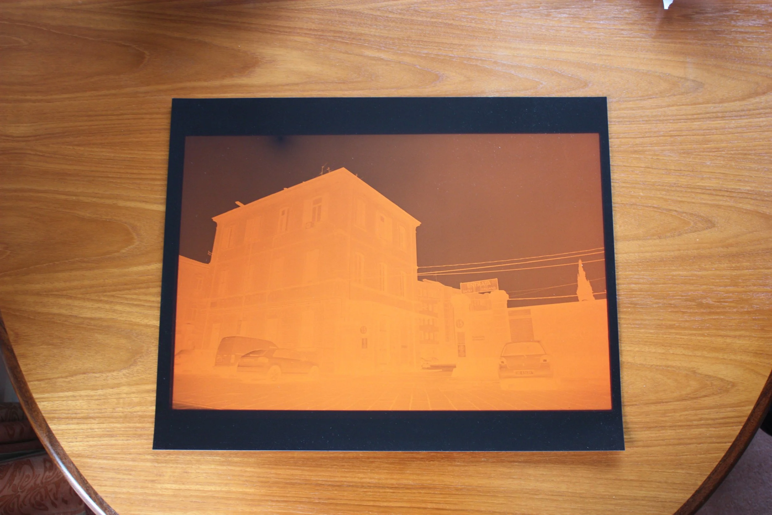 Italia: Casella Postale 11057, 20100 Milan by i a i a