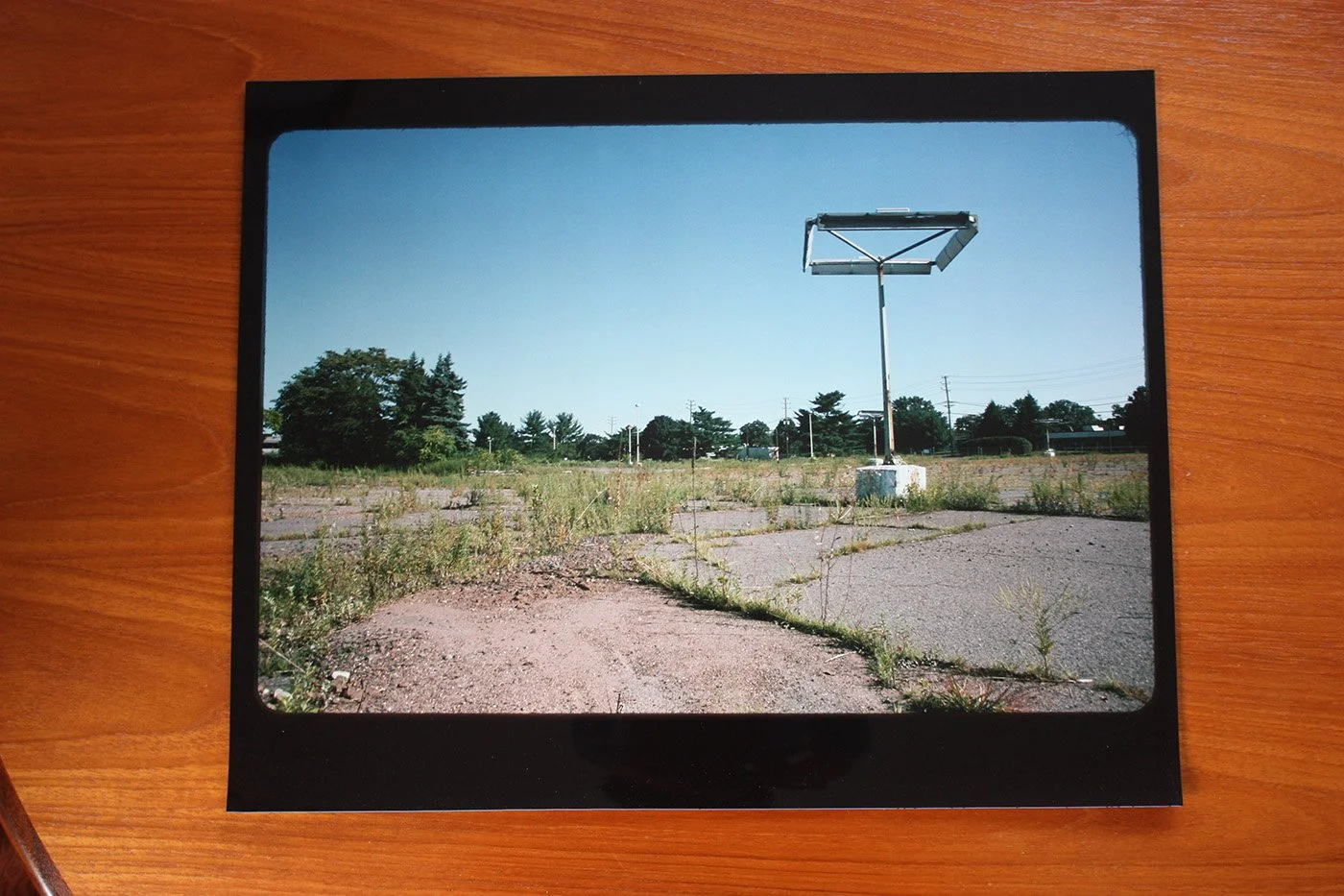 USA: 16-31 Rt 208, Fair Lawn, New Jersey 07410 by Michael Raso