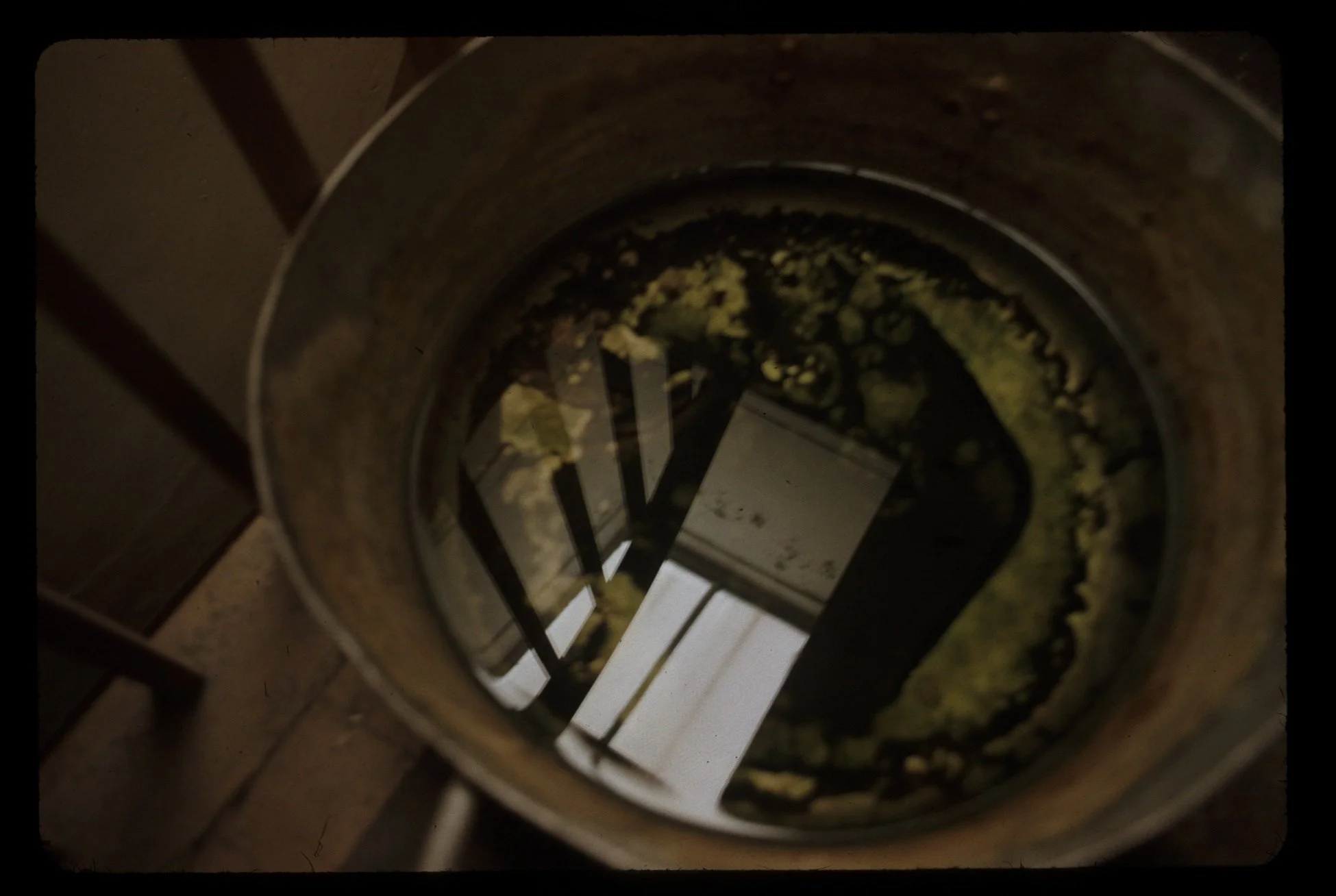 Scanned Picture k bucket.jpg