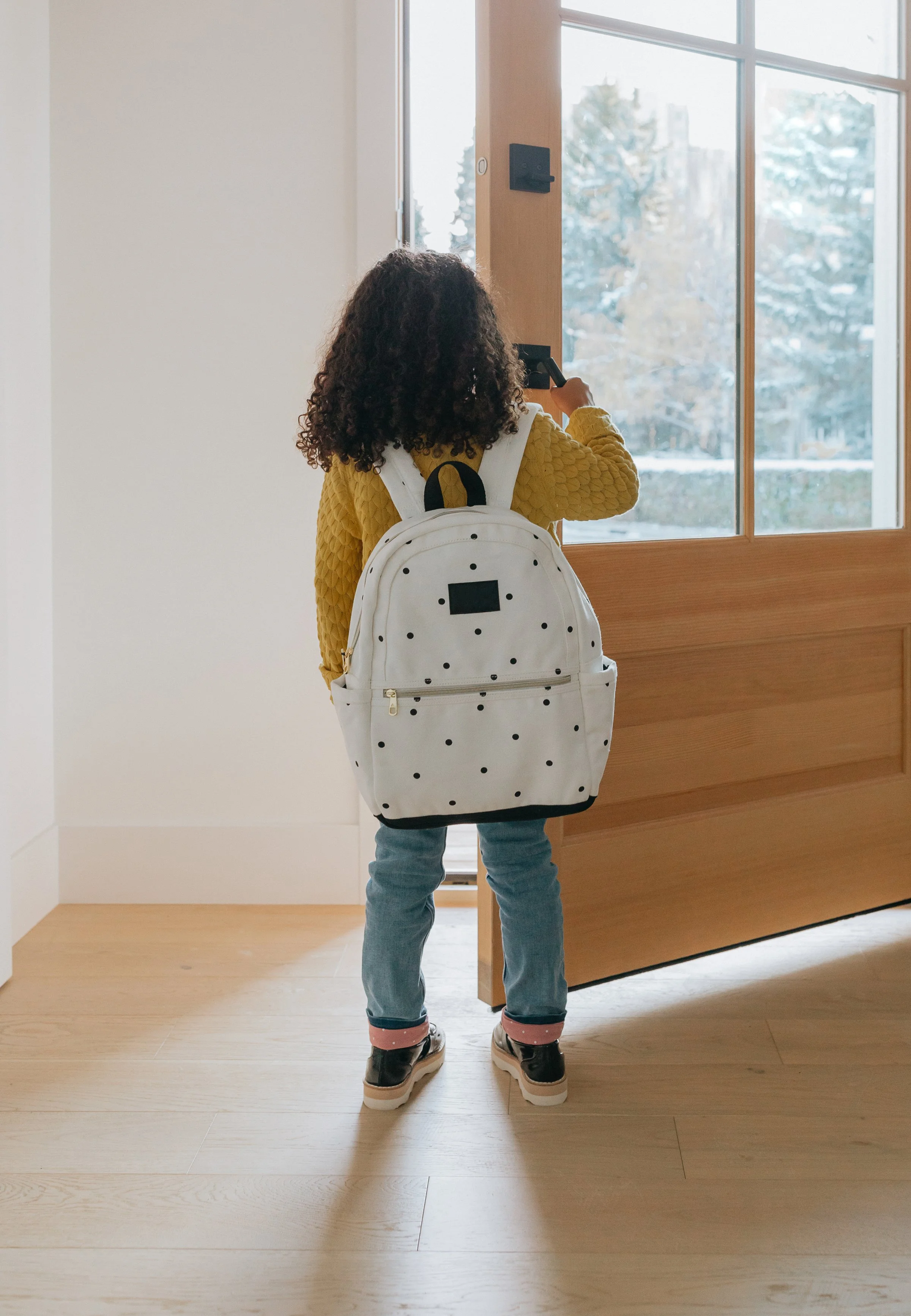 Blog Feature: Cindy Bennett | Getting Organized for Less Back to School Stress!