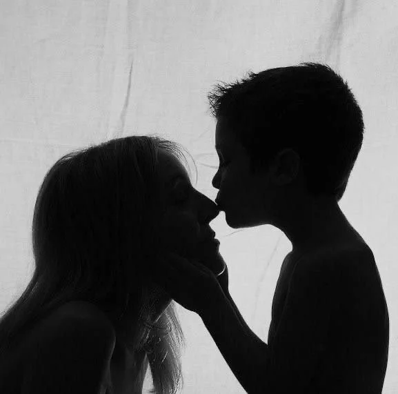 THE LAST PARENT STANDING: HOW SOUTH AFRICAN FAMILY