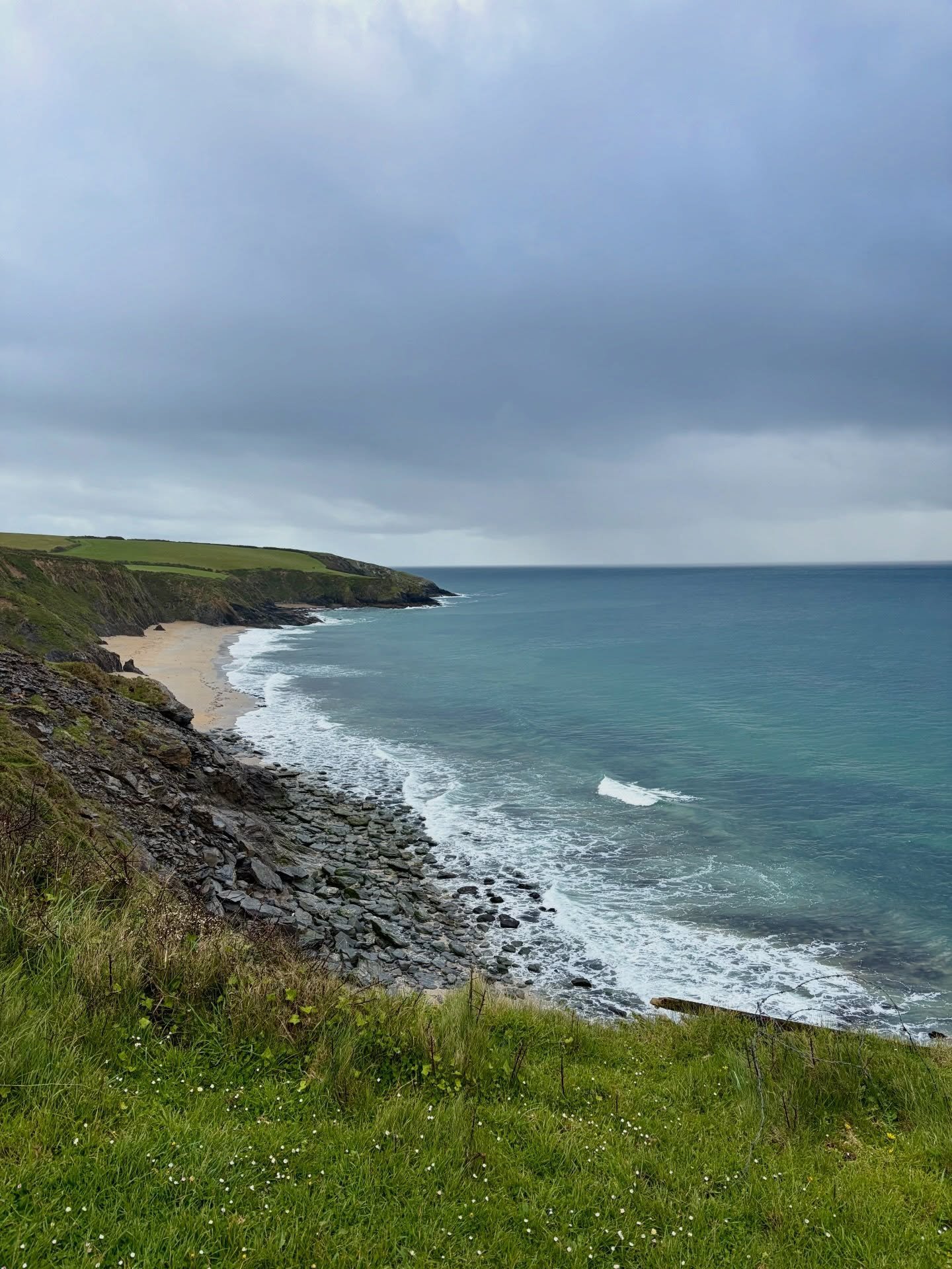 Wild weather for the Wild Women walk today 🌊💨
So lovely to meet you all - already looking forward to the next one. 

#DrecklyWildWomen #WomenWhoWalk #CornwallLife #CornwallCoast
