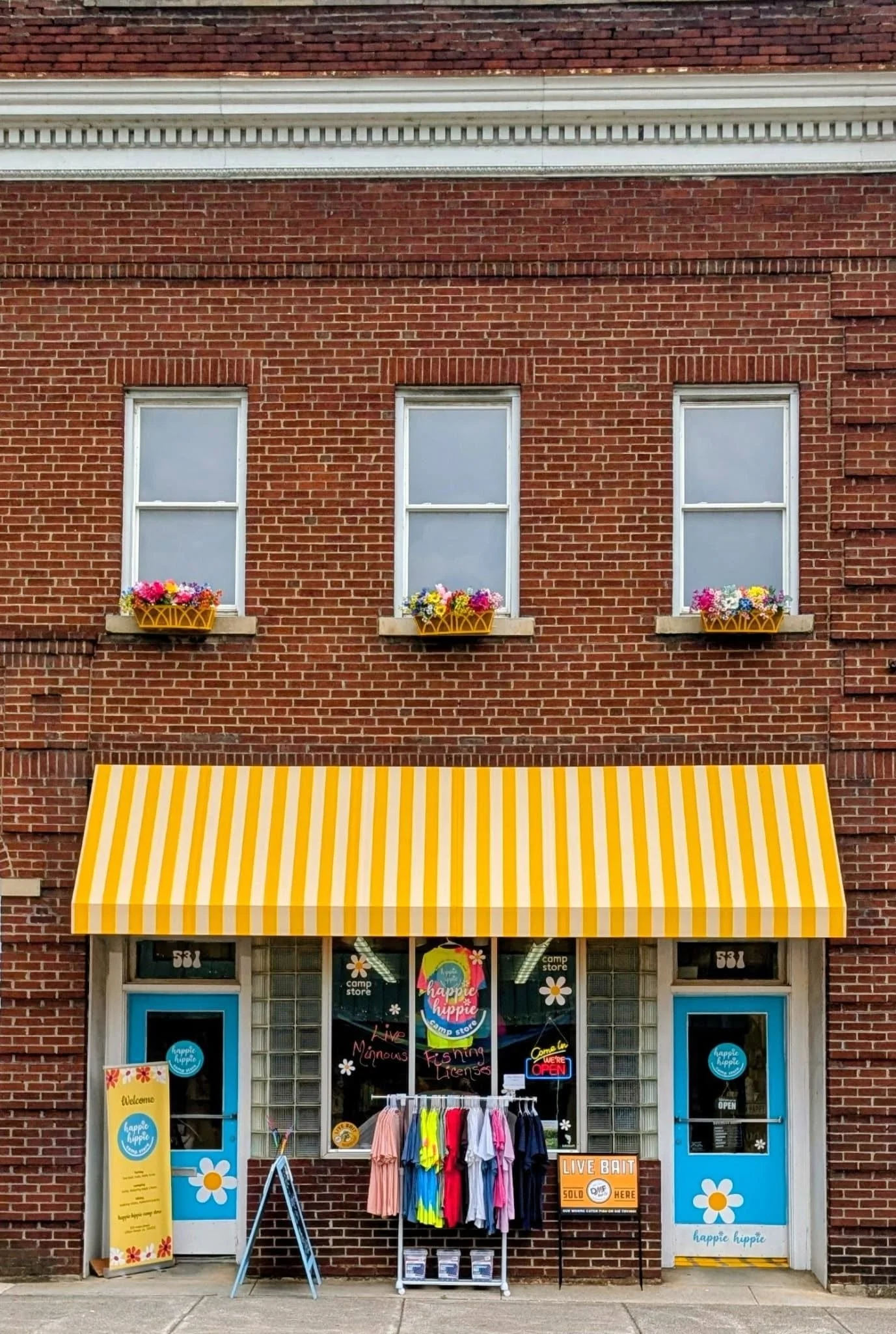 Happie Hippie Store Front.jpg
