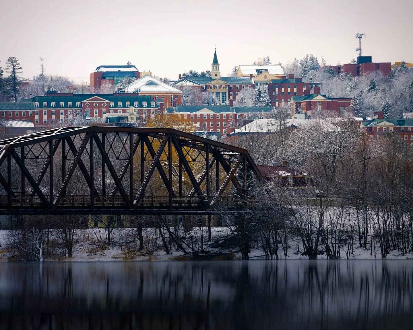 College Hill, Fredericton

#photography #fredericton #newbrunswick