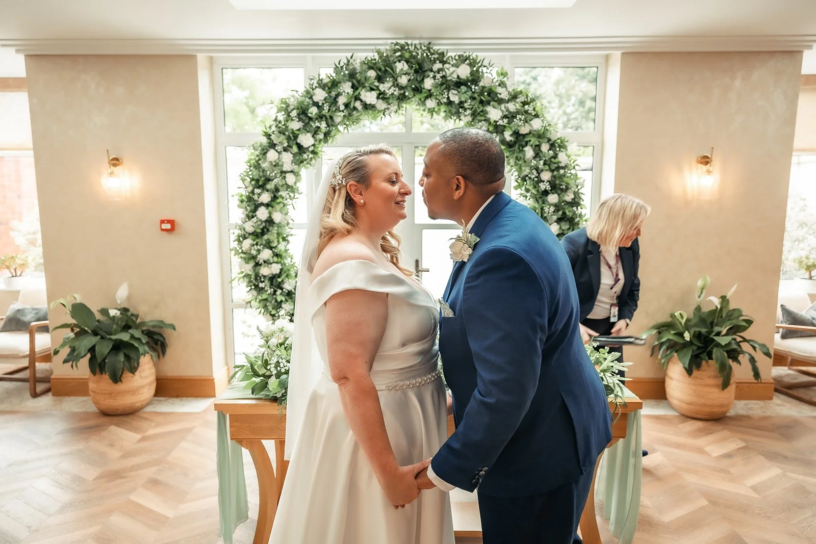 Jerome + Holly - CER-147.jpg