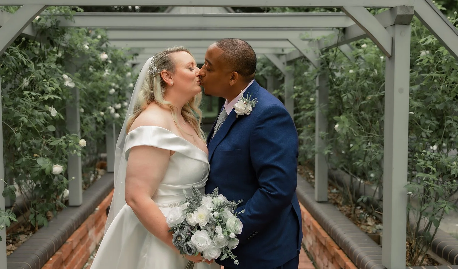 Jerome + Holly - PHO-299.jpg