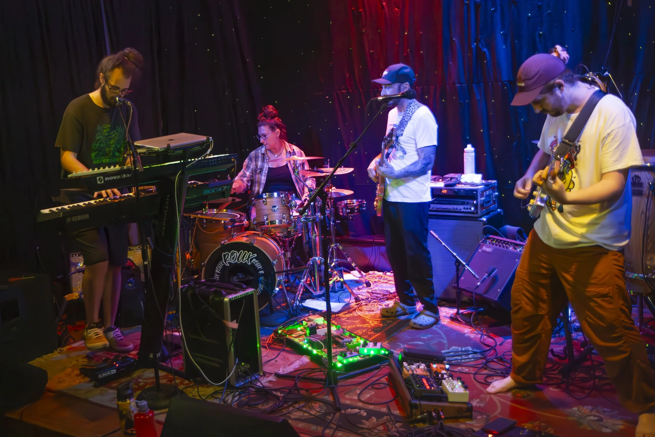 Full band playing by Alexander Grande Photography