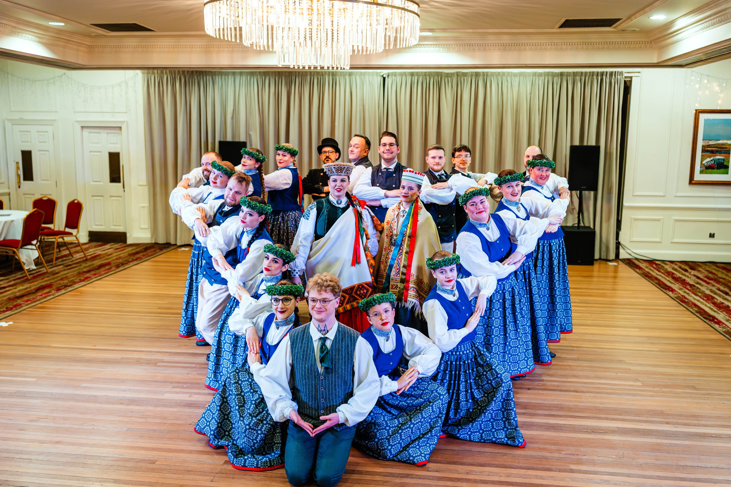 traditional-latvian-dancers-on-stage.jpg
