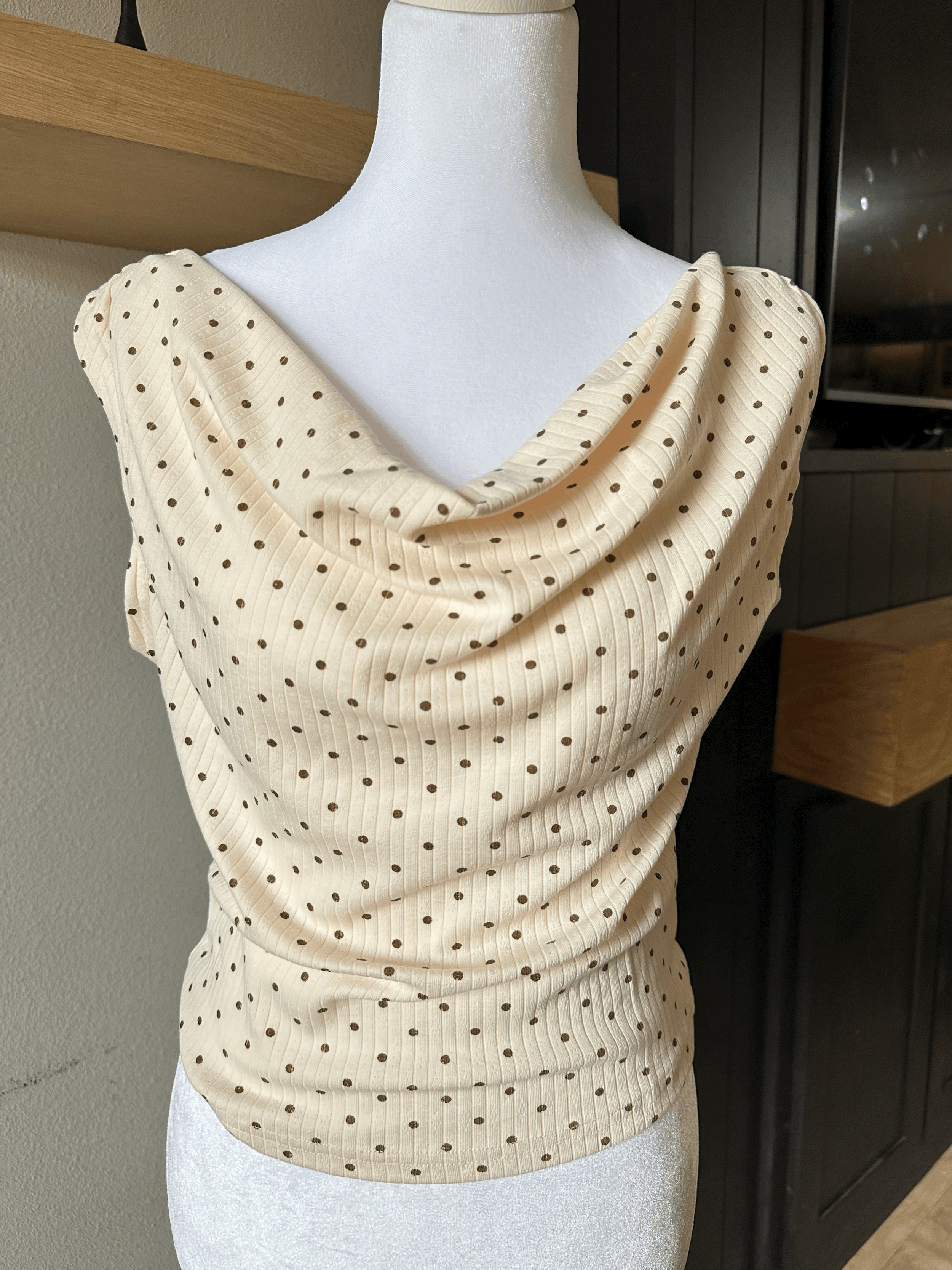 Slouched Shoulder Polka Dot Ribbed Top-Cream w/brown dot