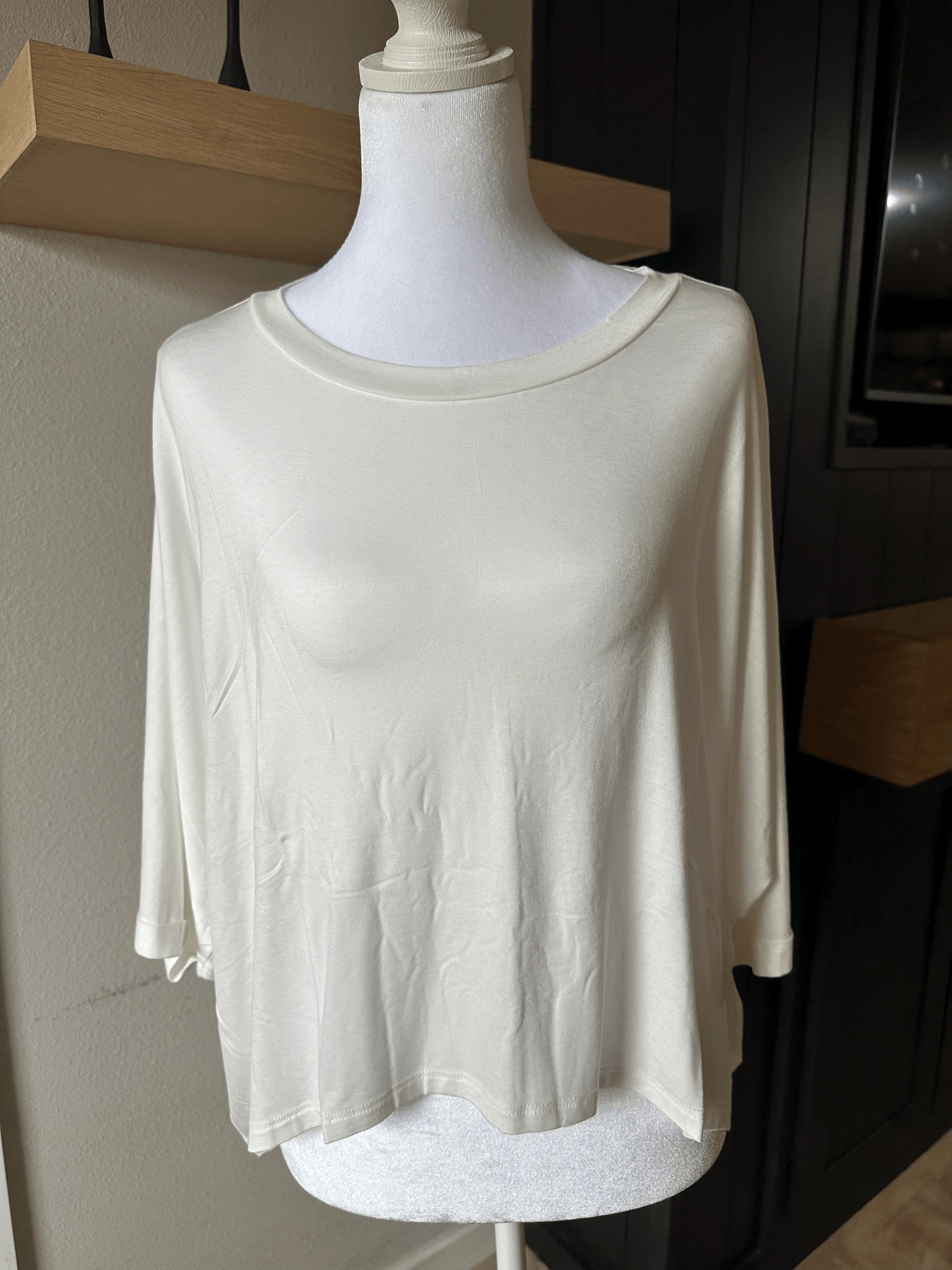 Relaxed High-Low Top