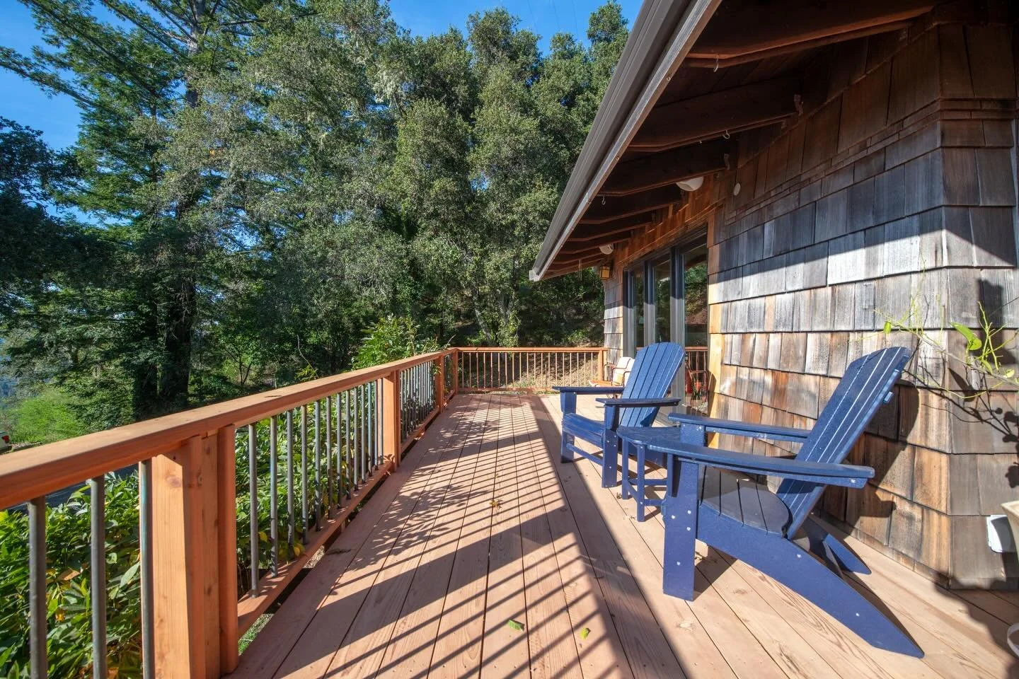 The perfect place to enjoy your morning coffee! We recently finished this beautiful redwood deck for a customer in Boulder Creek. The project is complete with copper details, routed edges, and craftsmanship that&rsquo;s built to last.