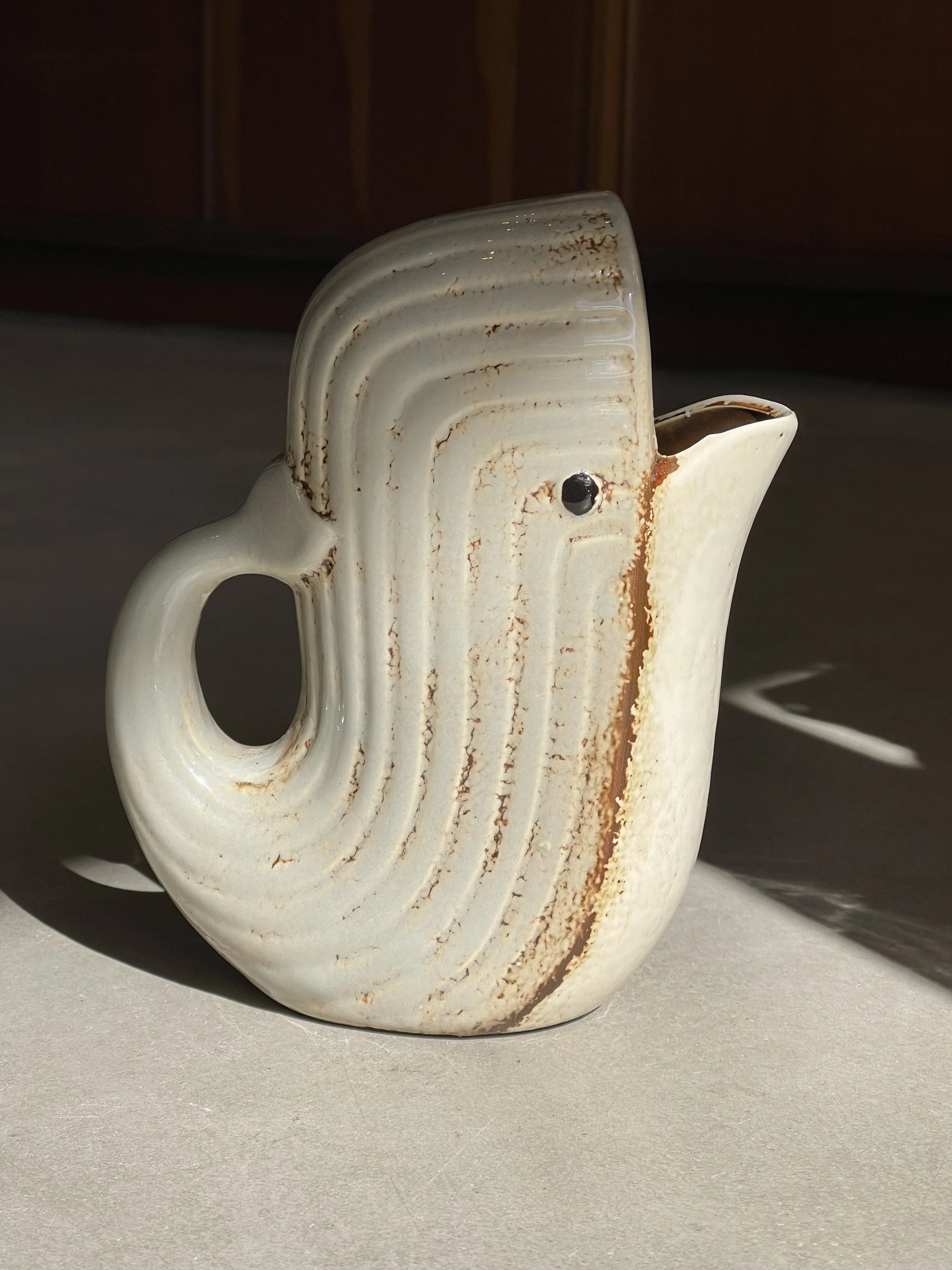 Small whale jug