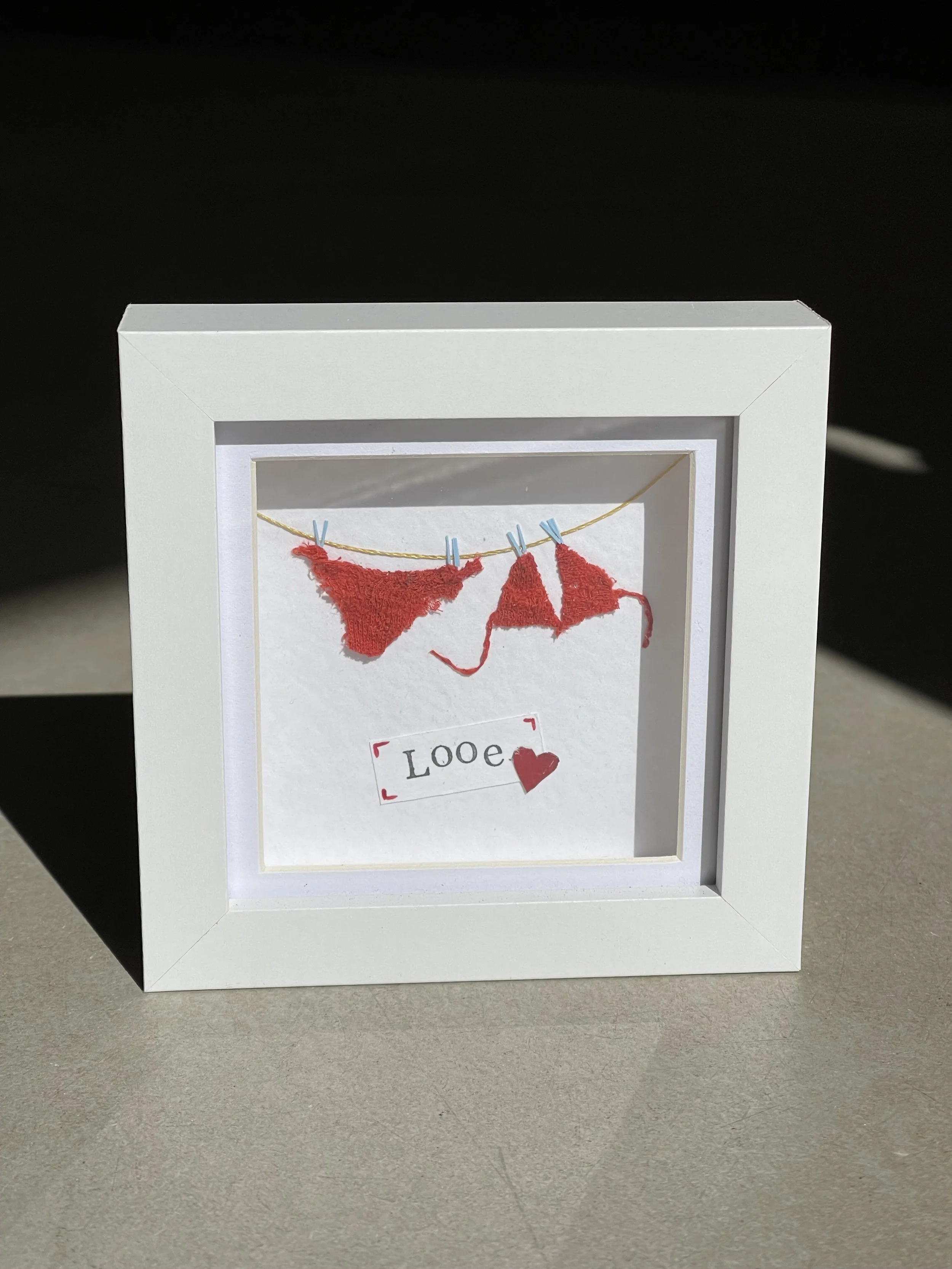 “Looe” red bikini print
