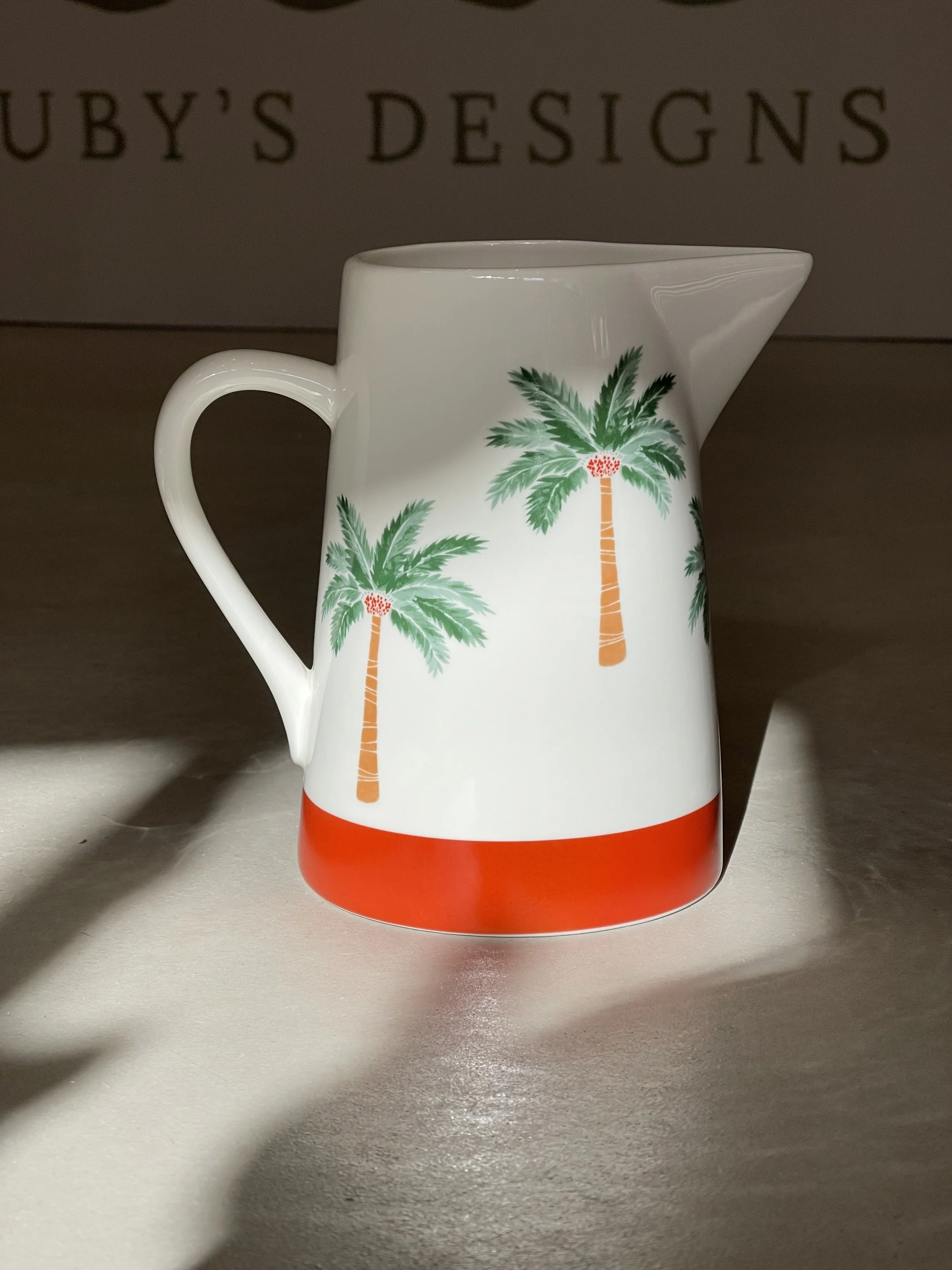 Palm pattern pitcher