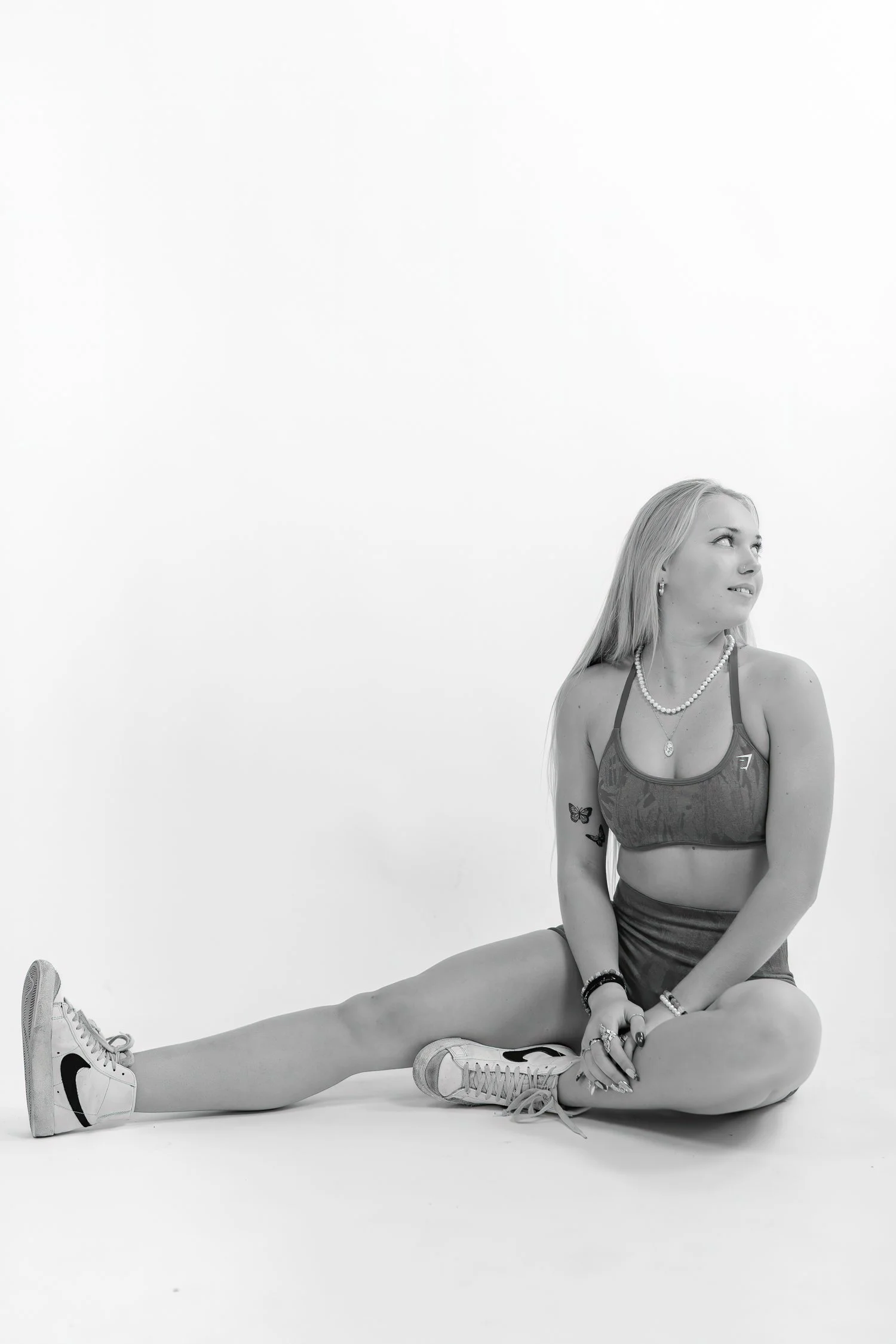 417 senior photographer portraits senior photography-20.jpg