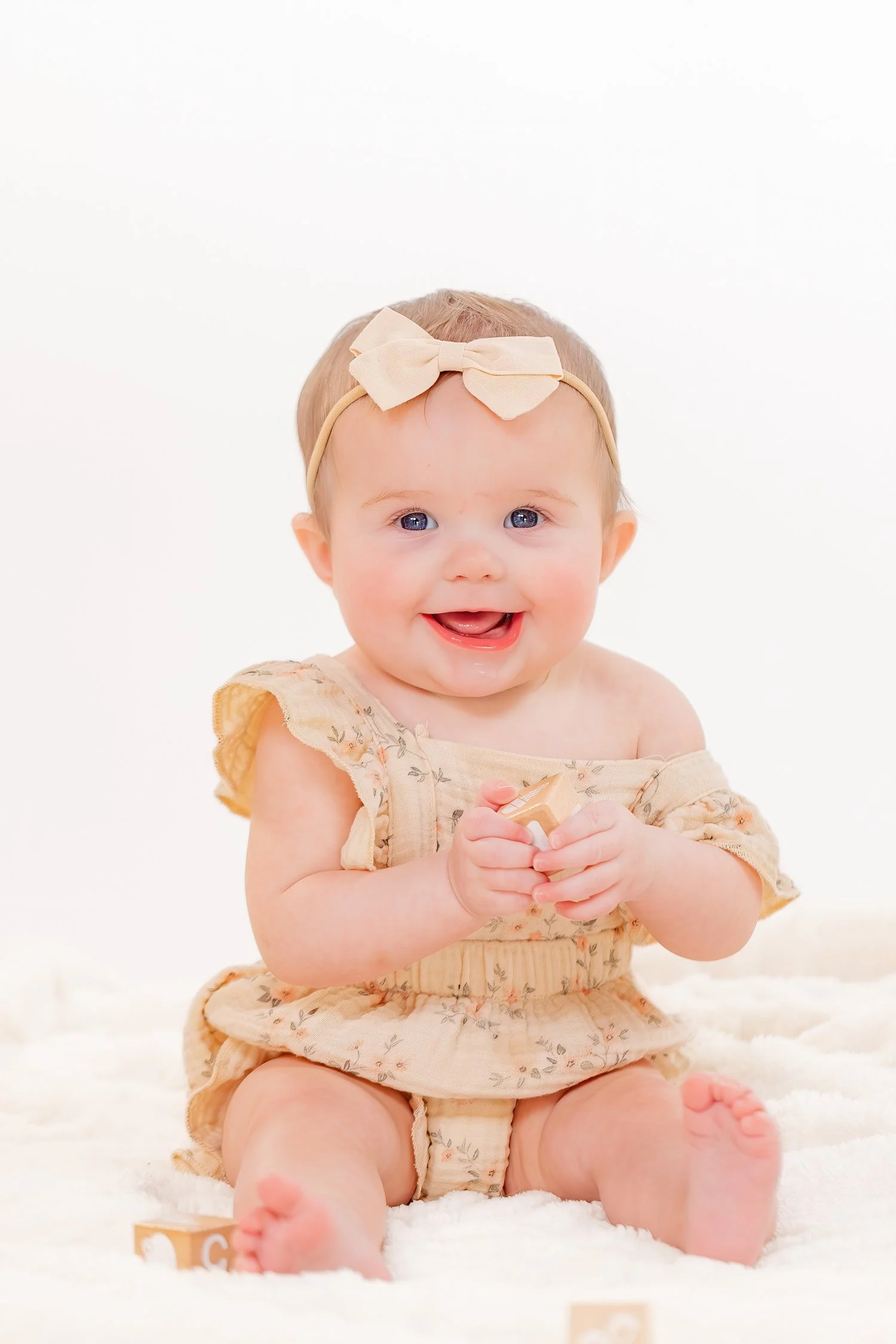Baby Evie 6 Month Session