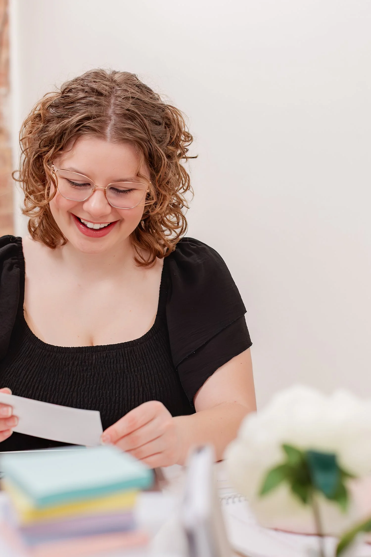 studying and writing in college with happyologie-15.jpg