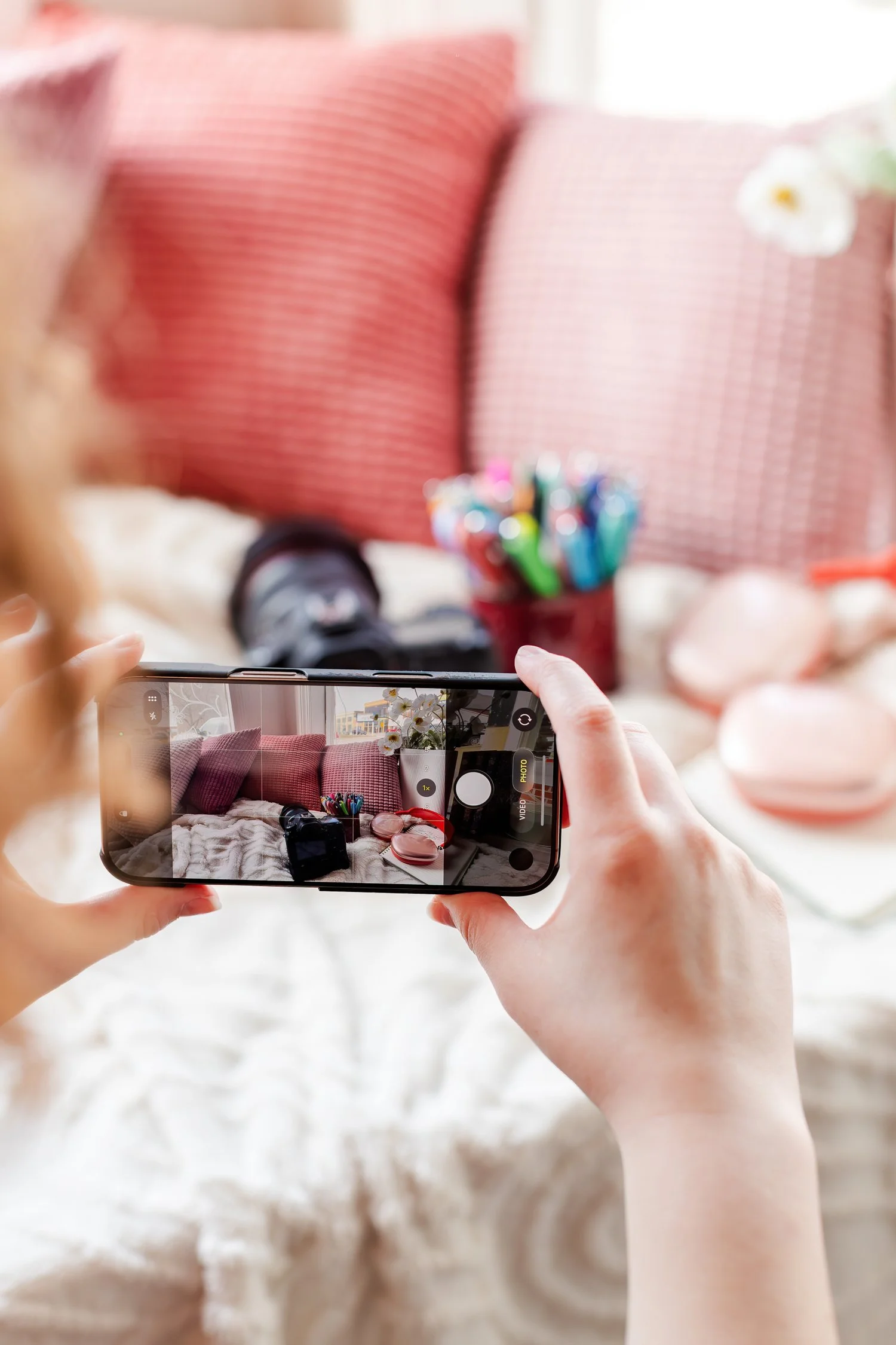 studying and writing in college with happyologie-19.jpg