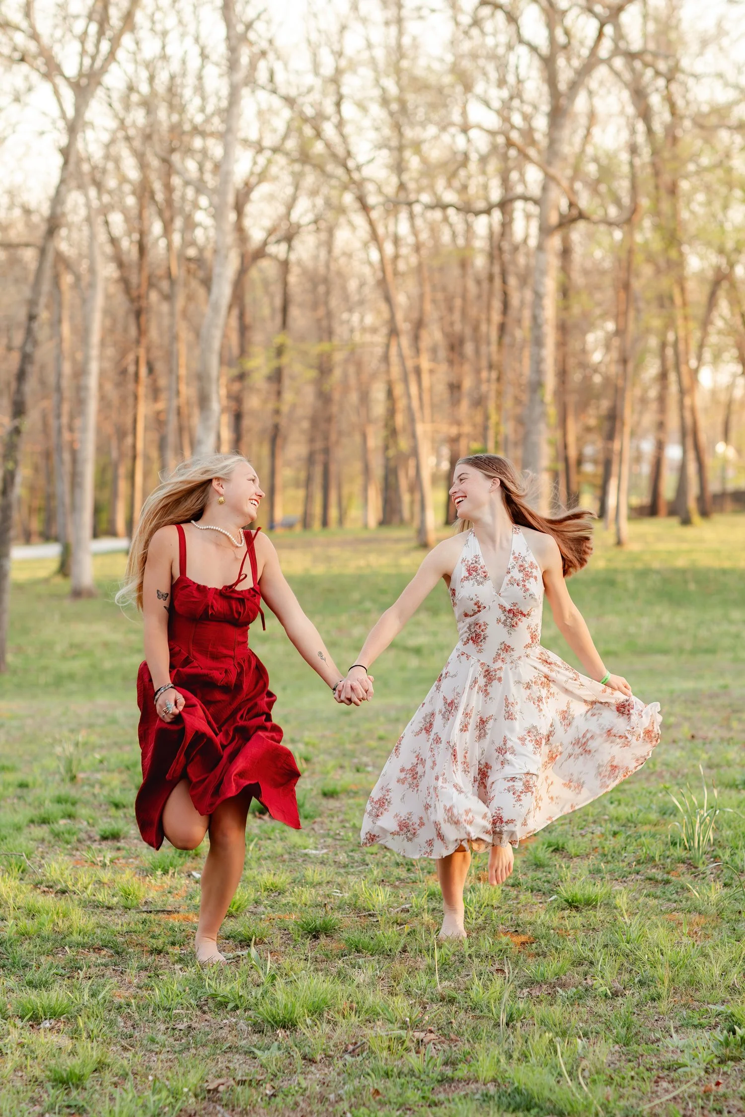 bff-senior-session-bolivar-mo-jordanbrittleystudio