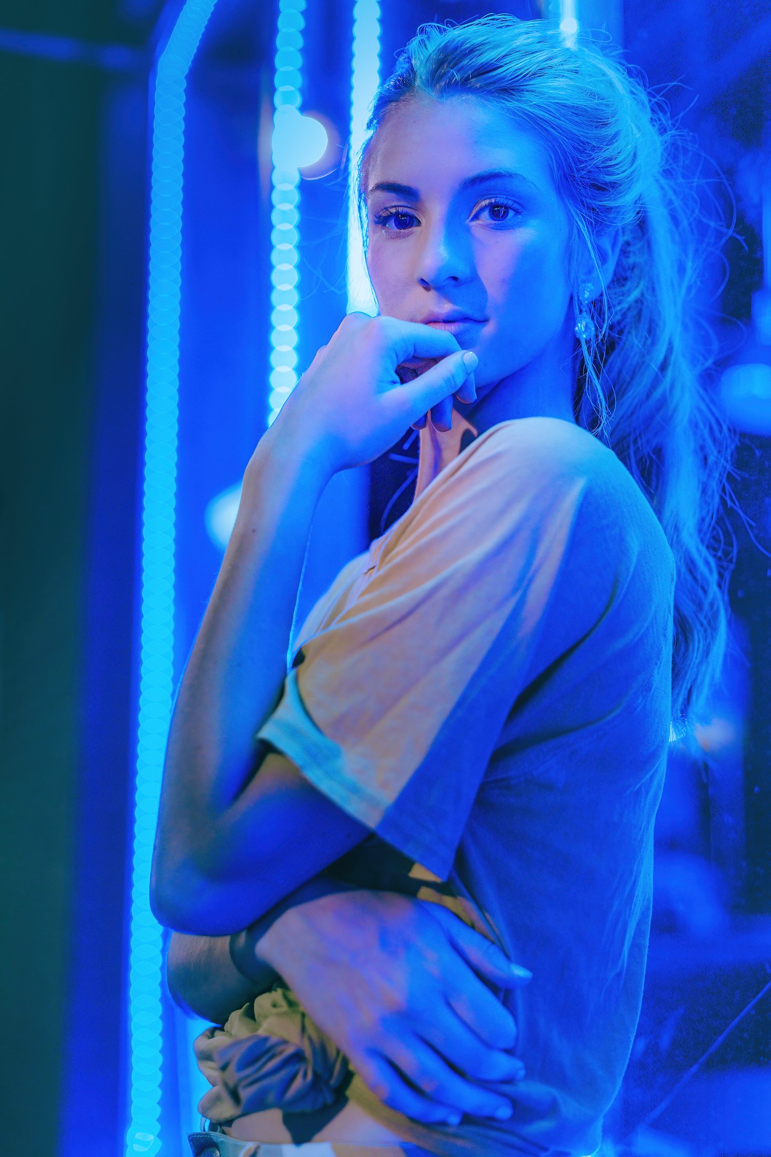neon-light-senior-pictures-05.jpg