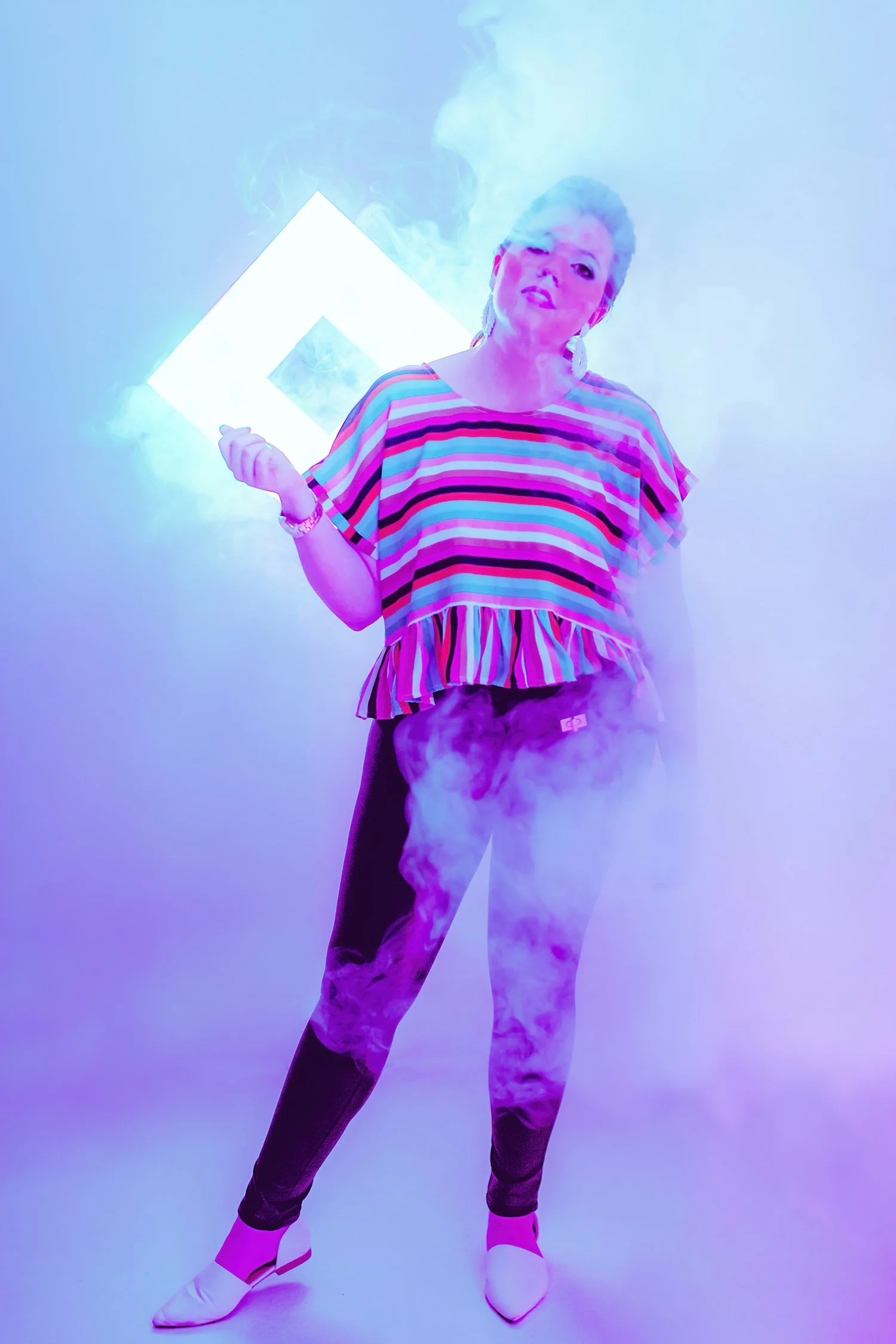 neon-light-senior-pictures-08.jpg