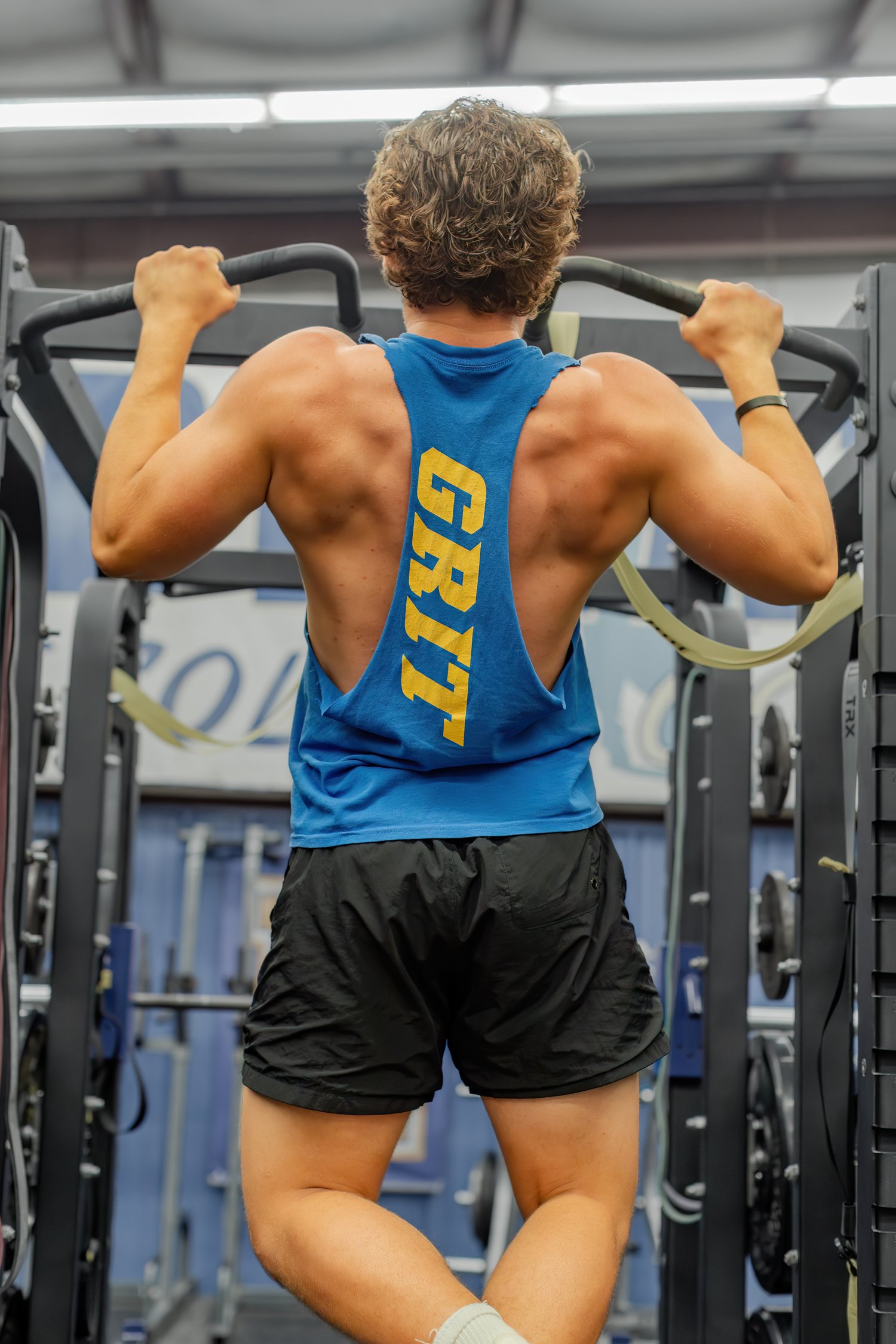 Weightlifting-Senior-Photo-Ideas-for-Your-Session-in-Bolivar-MO-10.jpg