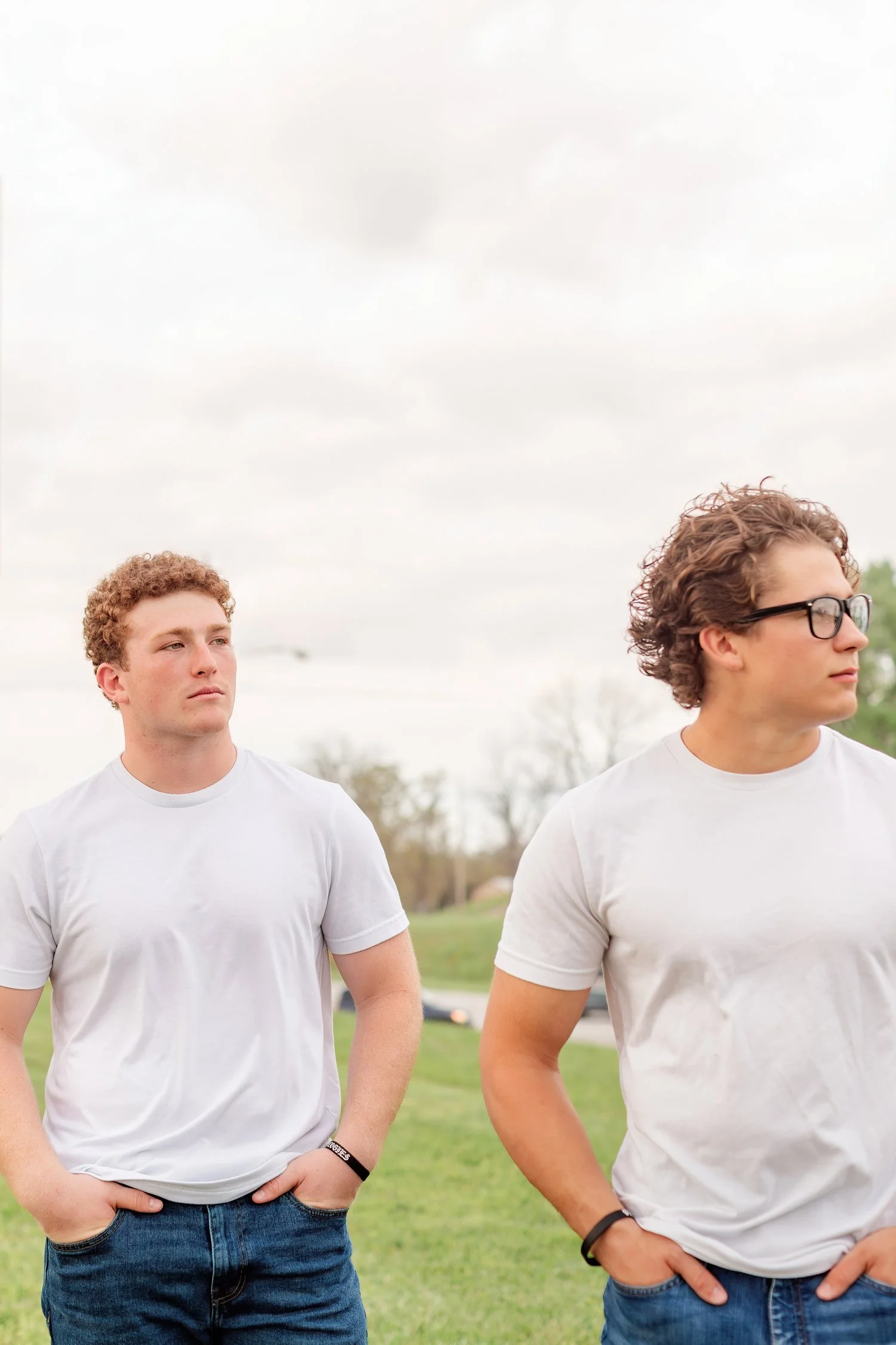 weightlifting-bff-senior-session-logan-sam-bolivar-mo-3.jpg
