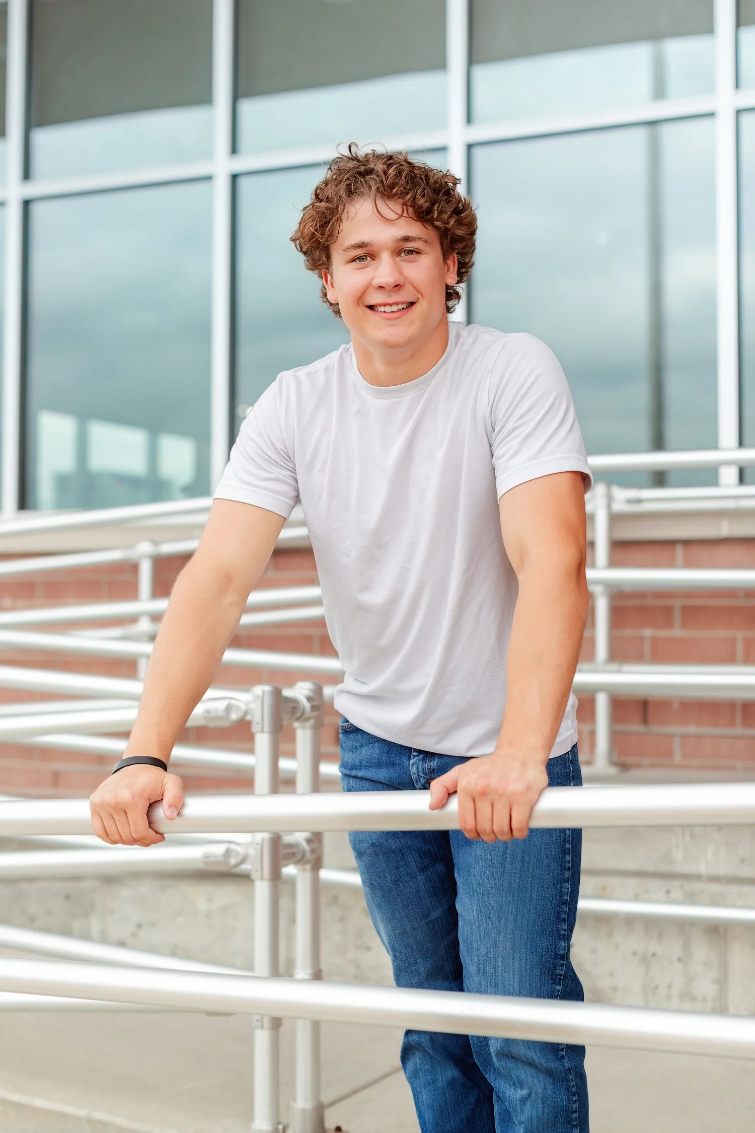 weightlifting-bff-senior-session-logan-sam-bolivar-mo-52.jpg