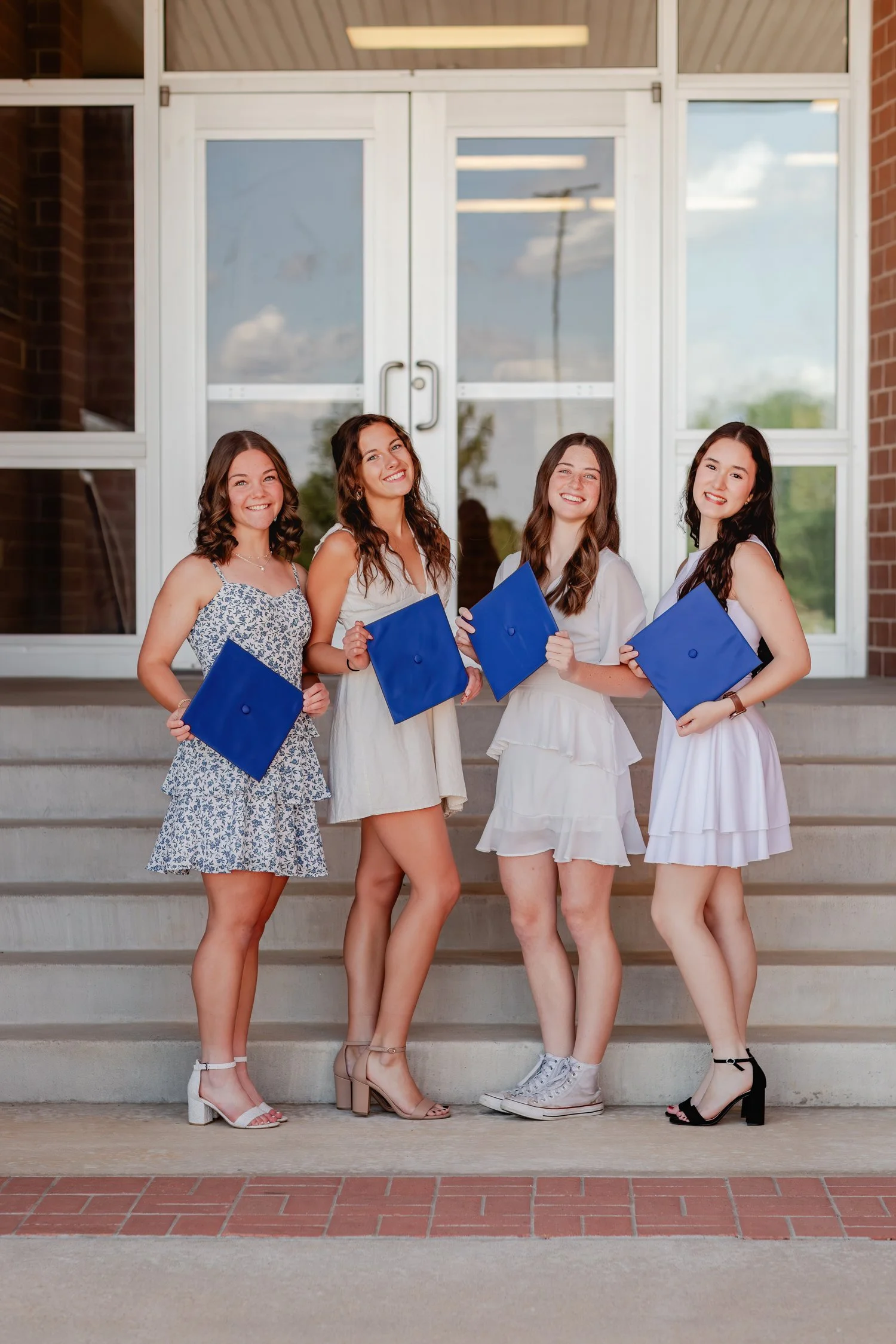 bolivar-mo-senior-photography-bff-graduation-session-jordan-brittley-studio-70.jpg