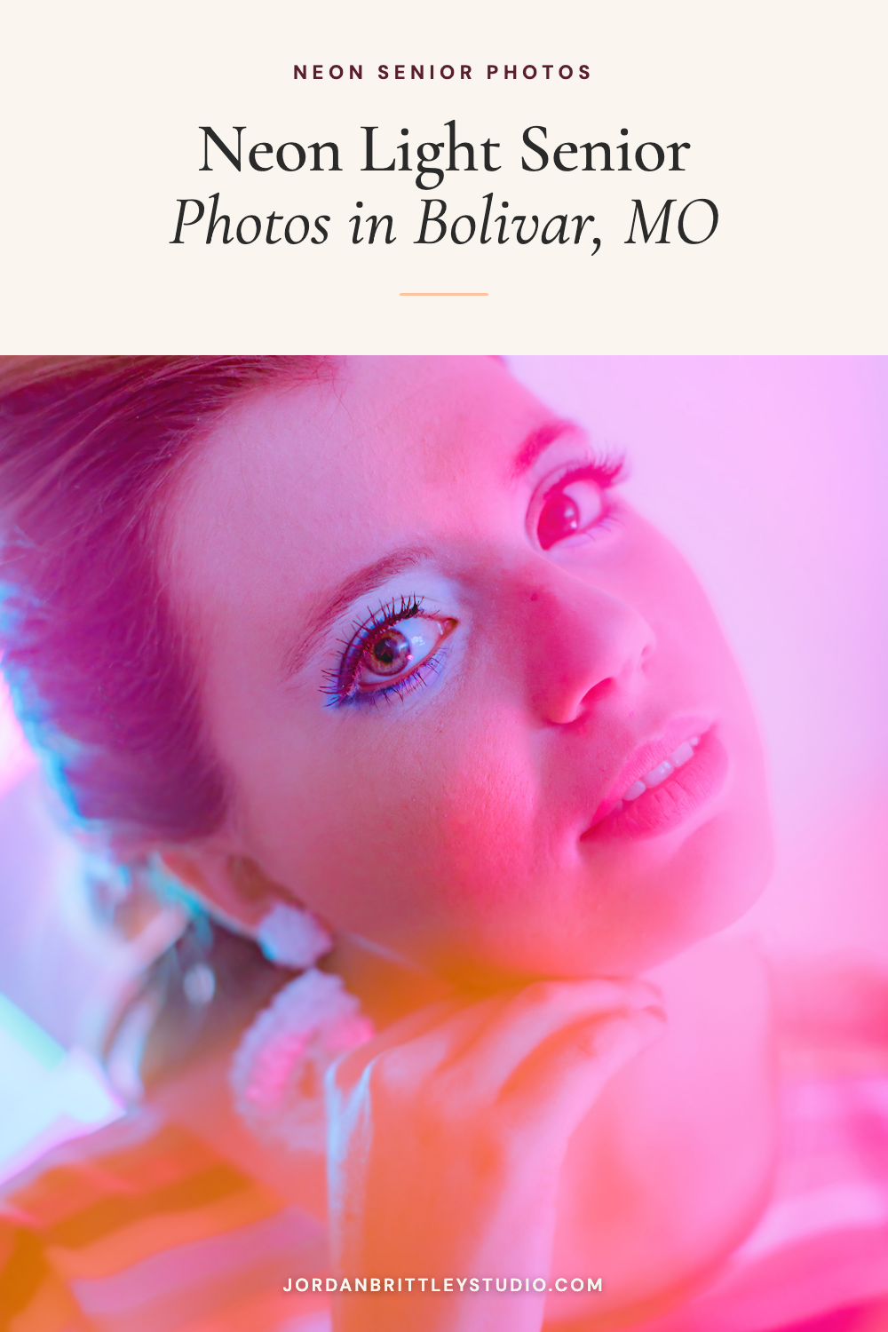 What to Know About Neon Light Senior Photos