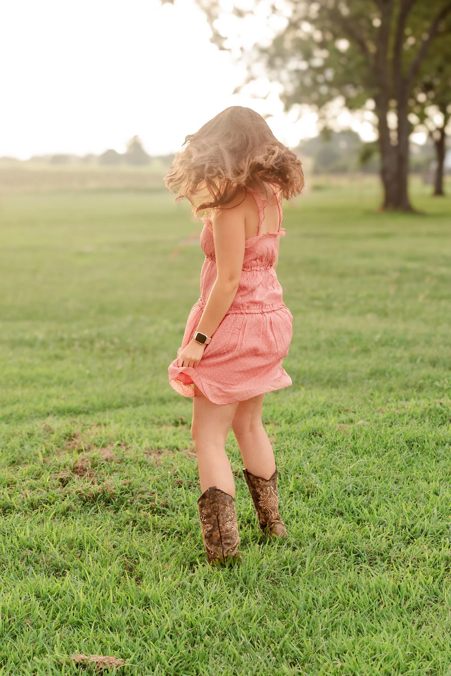cowboy-boots-senior-pictures-arralyn-bolivar-mo-08.jpg