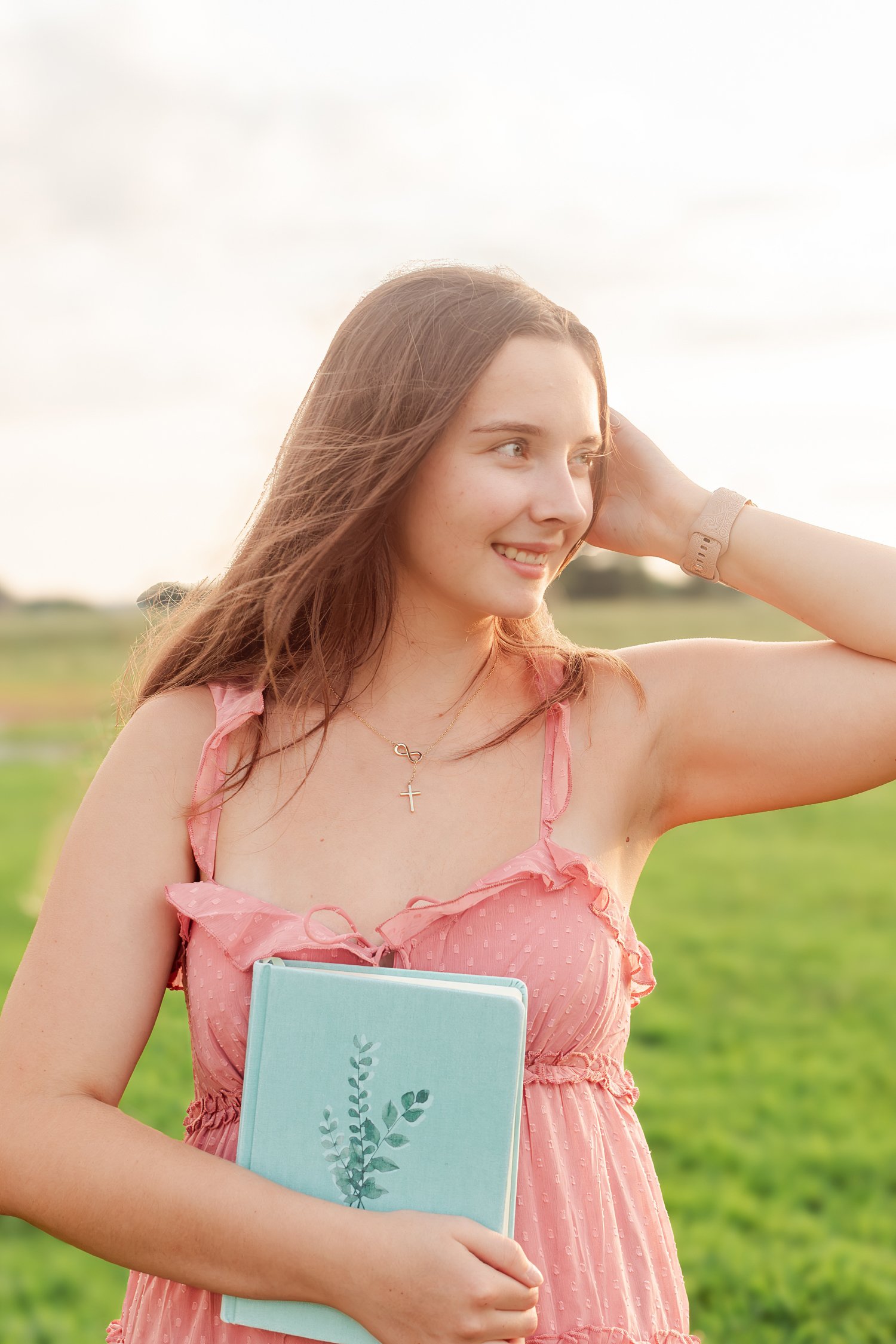 cowboy-boots-senior-pictures-arralyn-bolivar-mo-20.jpg