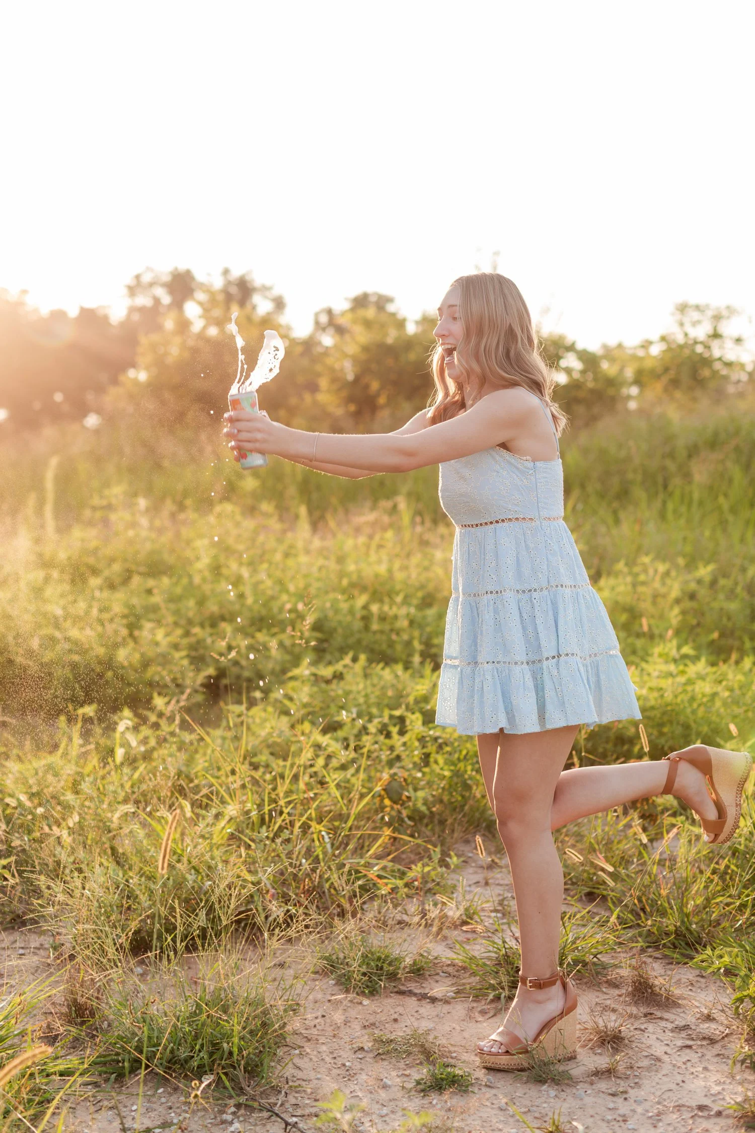 Eleanor | A Senior Mini Session in a Field Outside Bolivar, MO