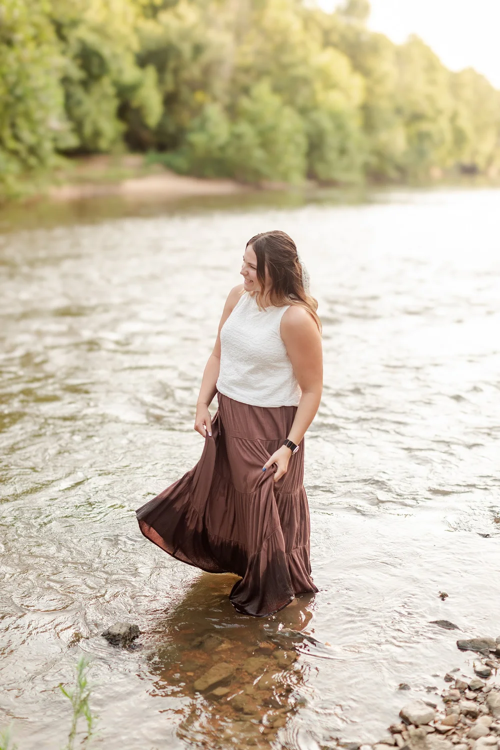 Hannah during her senior session beside the river