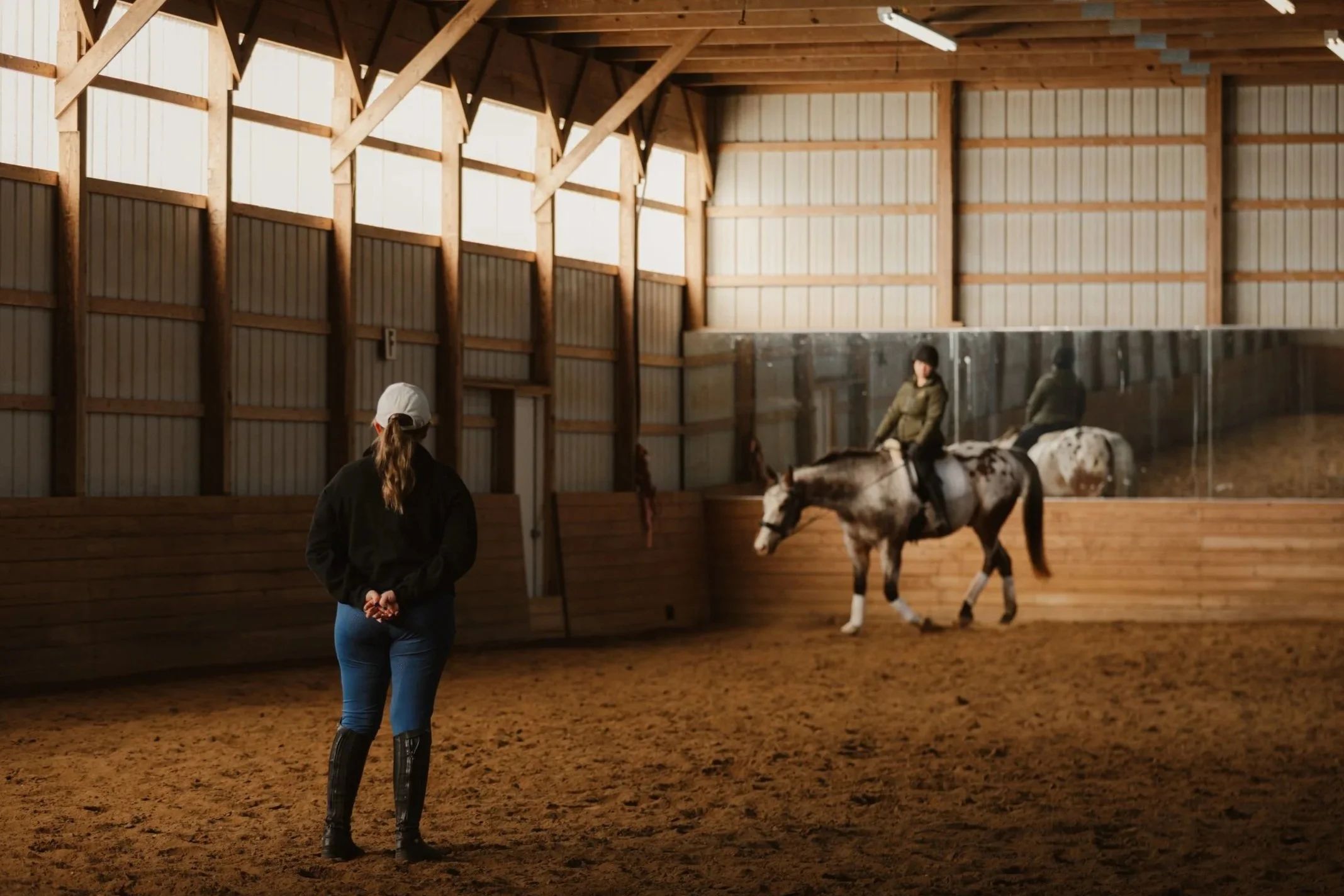 Lesson showcase photo of Emma Davern teaching a dressage lesson