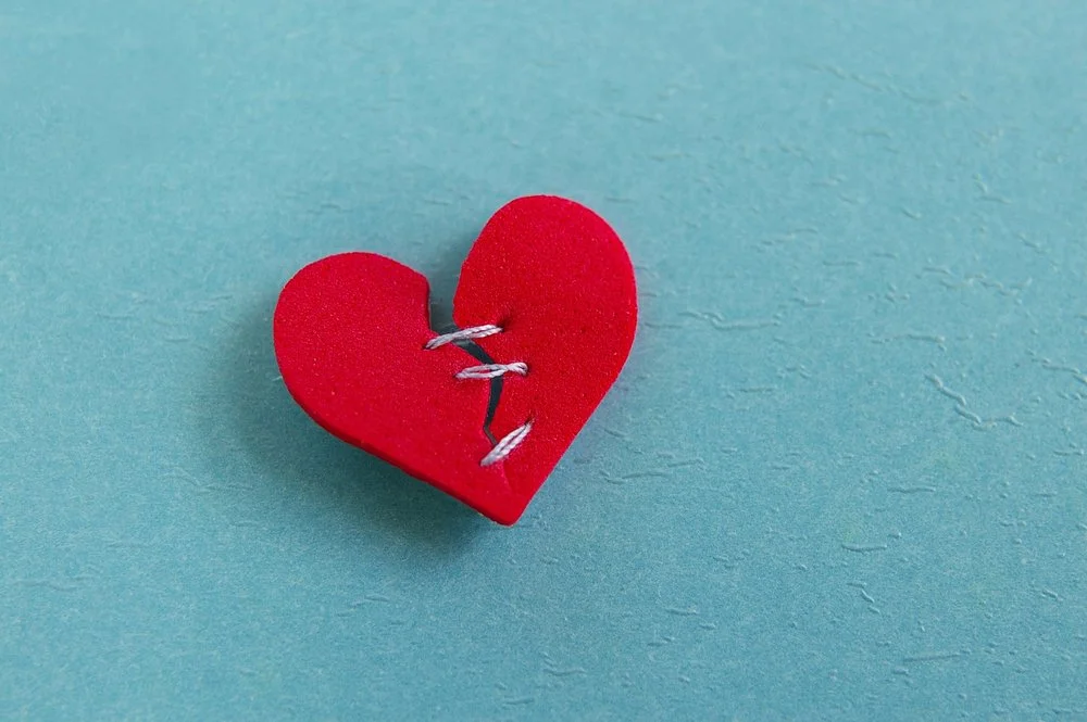 When to Go to Couples Therapy: Signs You Shouldn't Wait