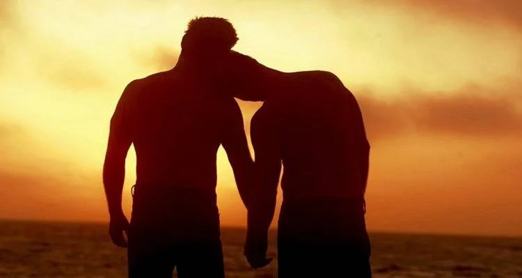Am I Bisexual? What It Means and What Happens Next