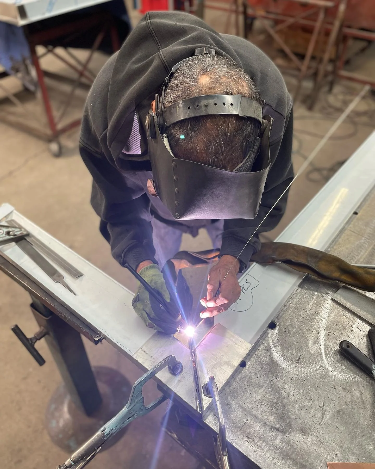 Fabricated some drink rails for Topgolf/El Segundo. Pre-welded the miters and field welded the sections together. Came out pretty clean. #sheetmetal #stainlesssteel #fabricator #madeintheusa #jobshop #sheetmetalworker #socalmetal #ctcmetalproducts #s