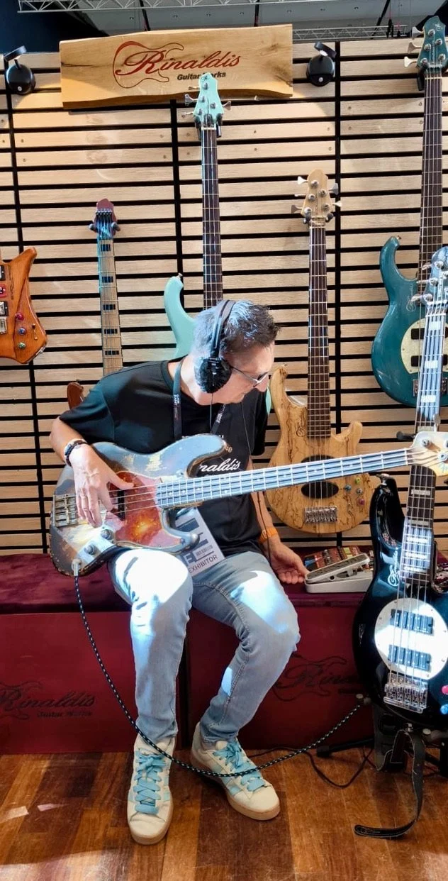  Guitar Summit 2024 Bobby Vega Jazz Bass