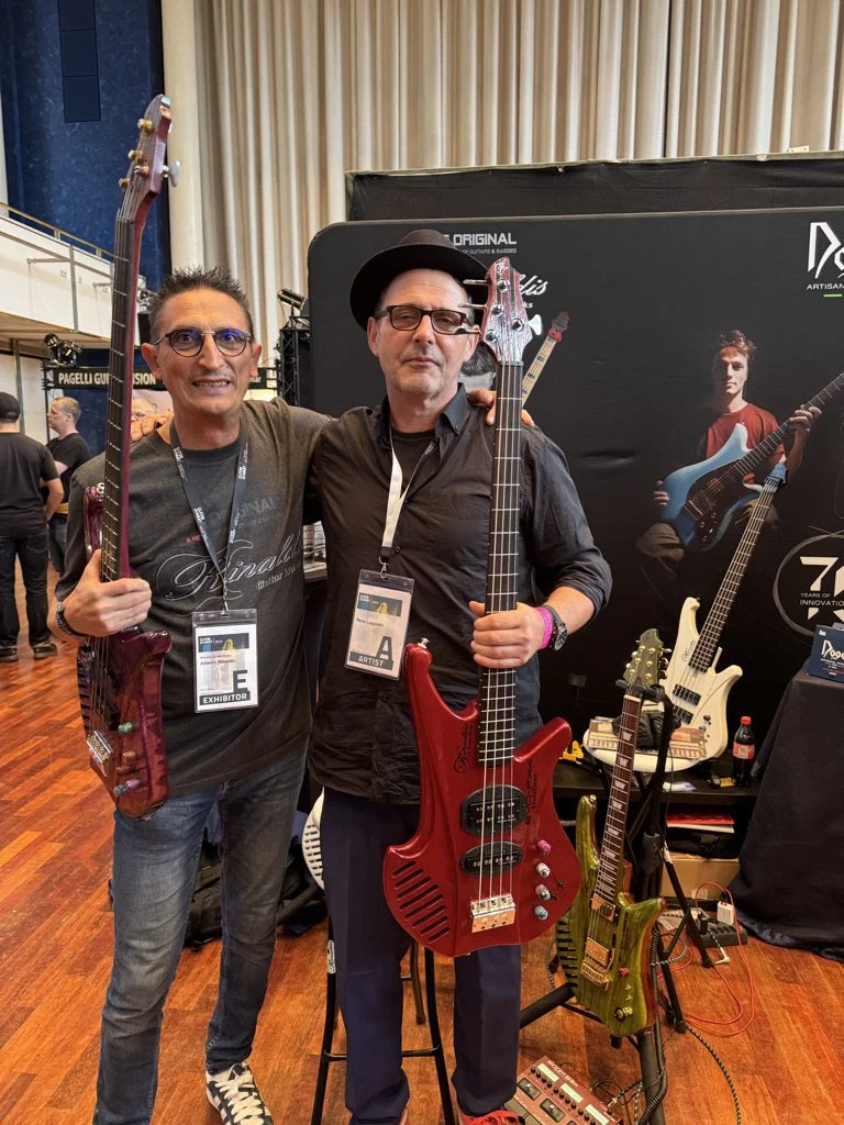 René Lozynski  EVO-FX4 Guitar Summit 2025 Rinaldis Guitar Works & Dogal Strings