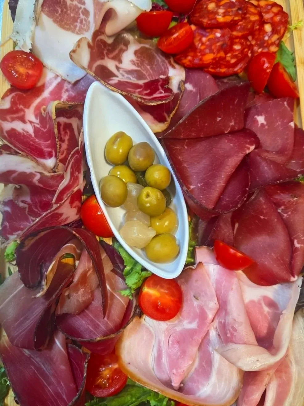 CHARCUTERIA+MIXTA.jpg