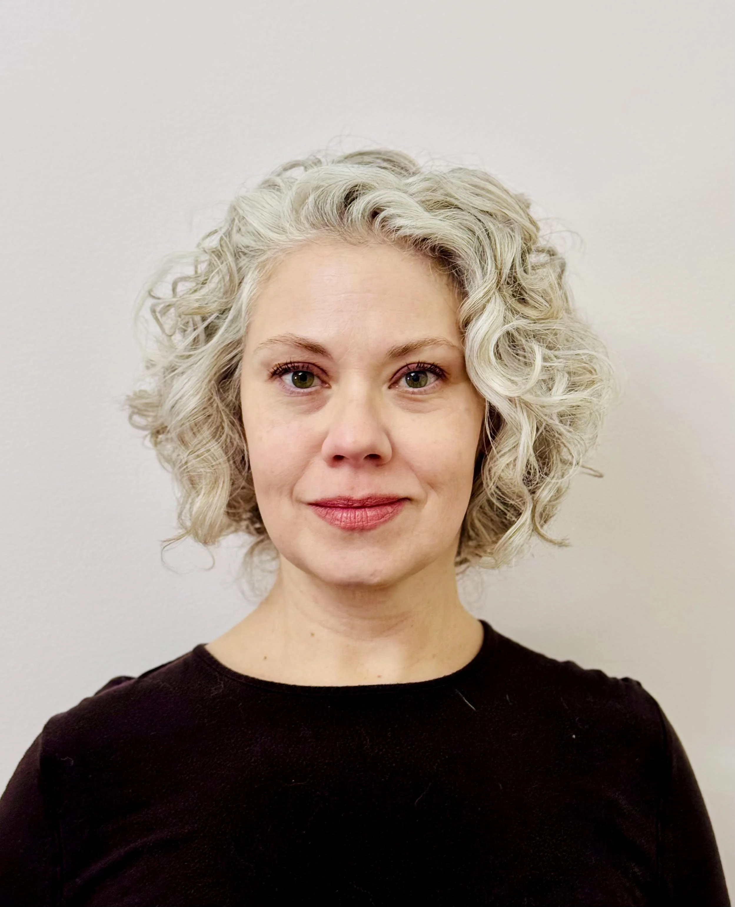 Kim Wihak, Chamber Director