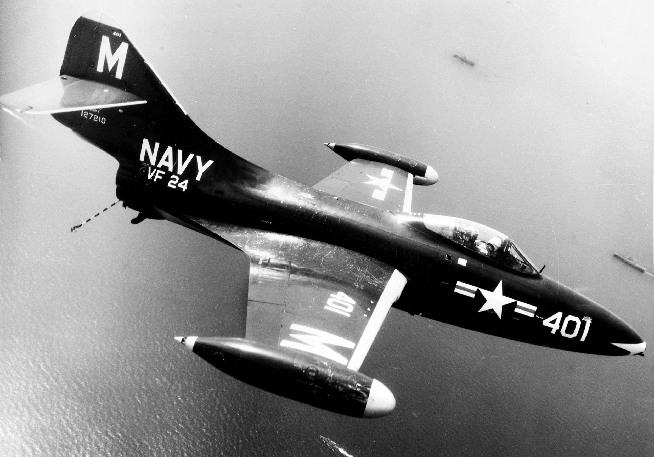 USN F9F-5 Panther