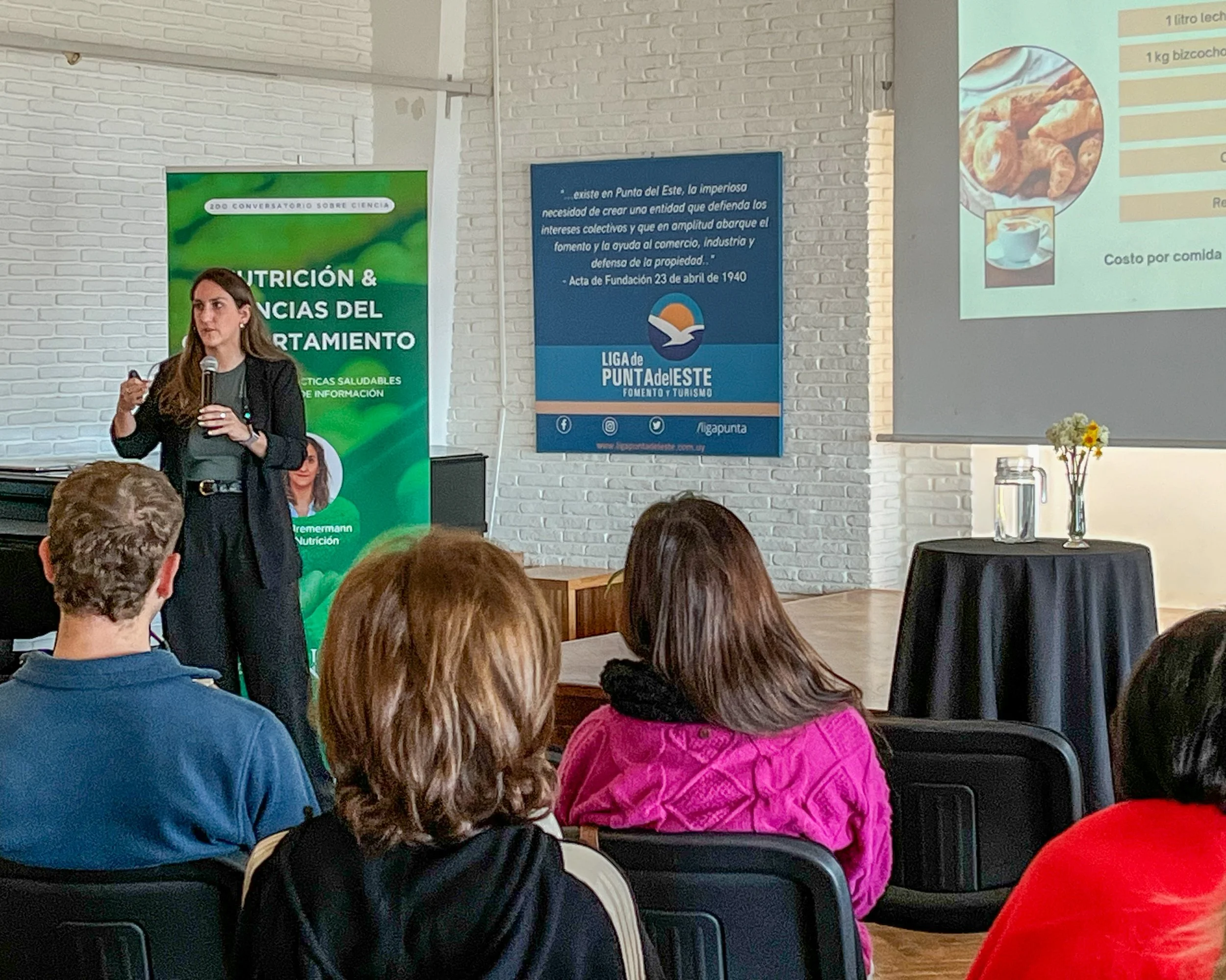 Nutricionista, charla abierta en Punta del Este, Uruguay, organizada por Evolucion Pilates