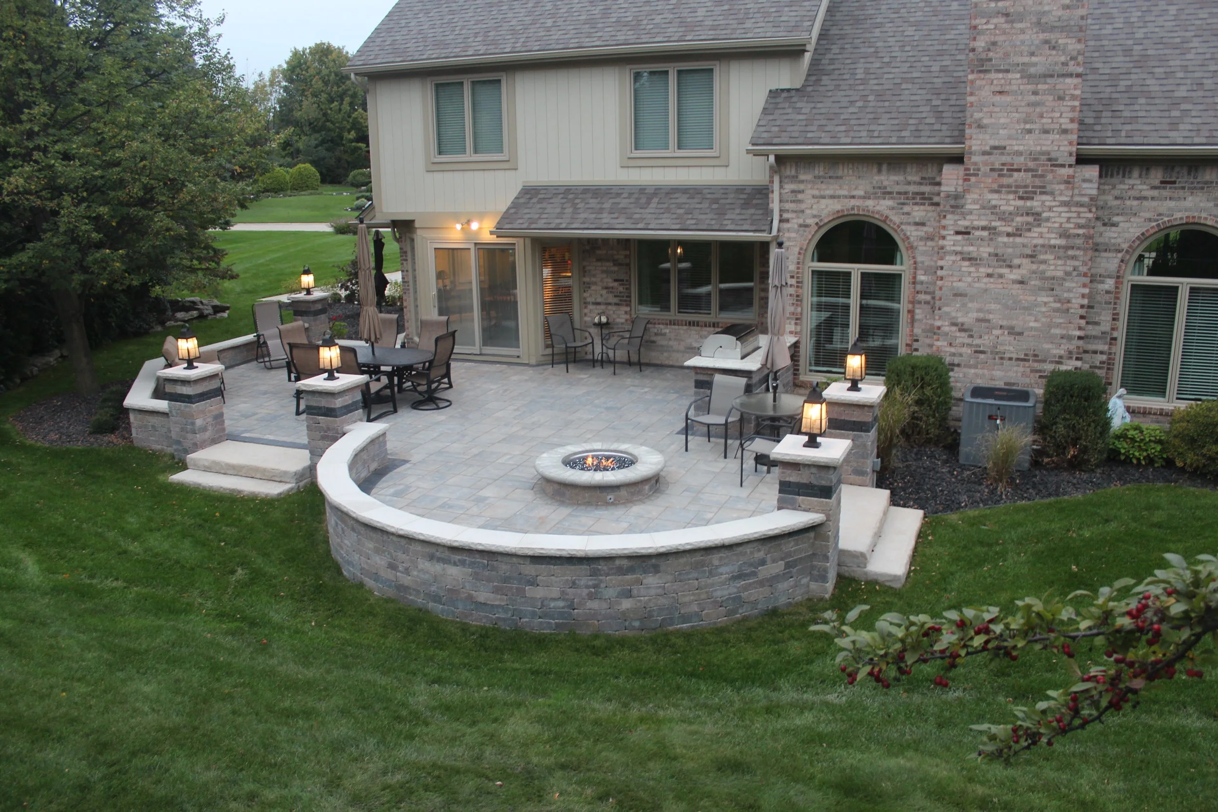 Copy of Twoshovels_bestbackyard_2.JPG