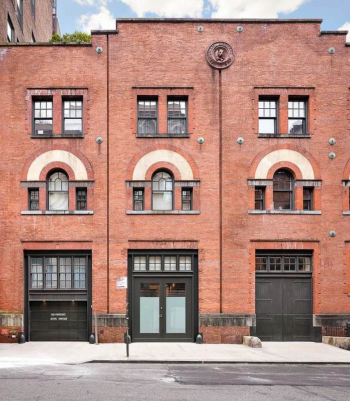 60 Collister Street exterior