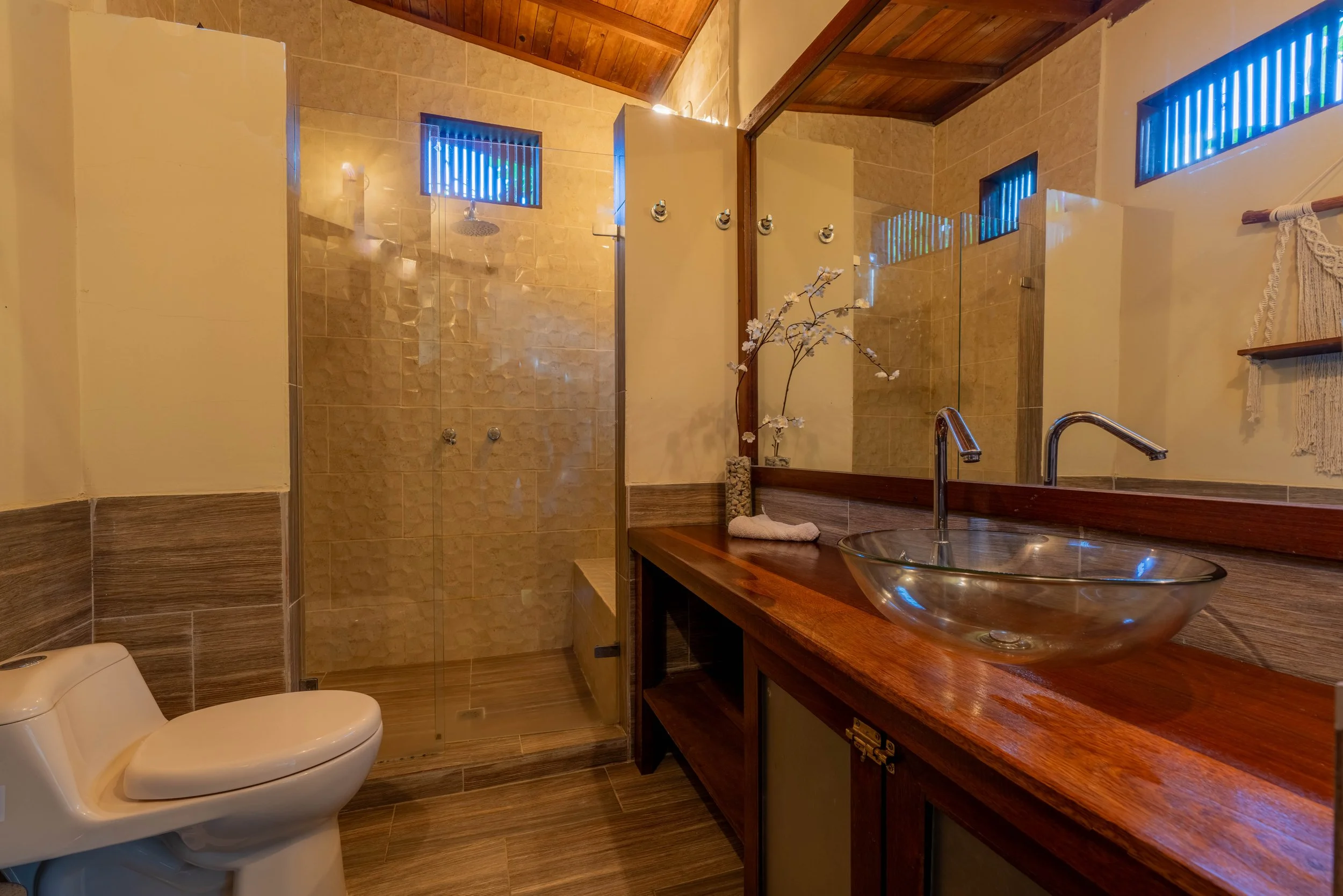 Cabin in nature near Medellin