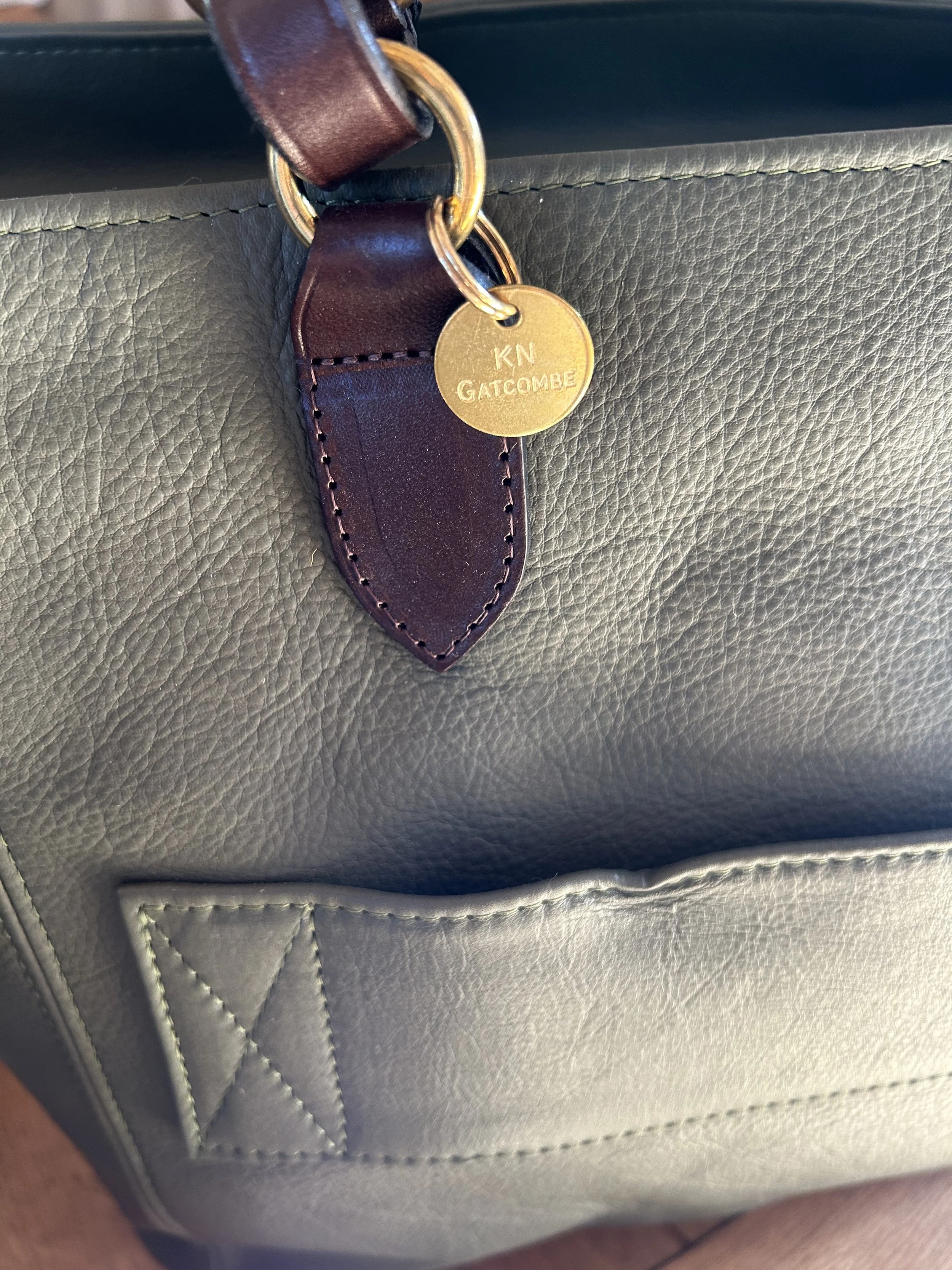 Gat Olive tag.jpeg